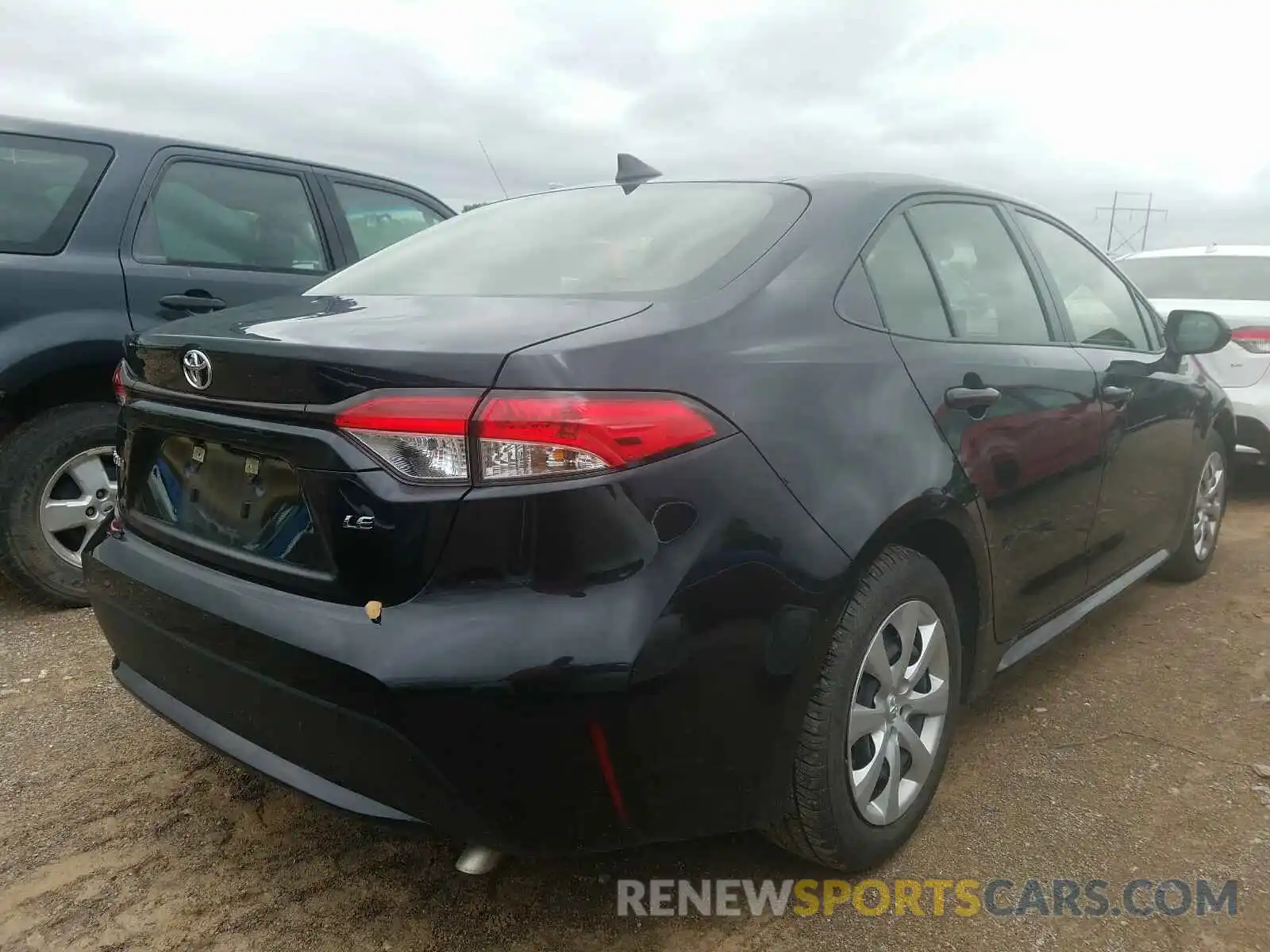 4 Photograph of a damaged car JTDEPRAE2LJ034942 TOYOTA COROLLA 2020