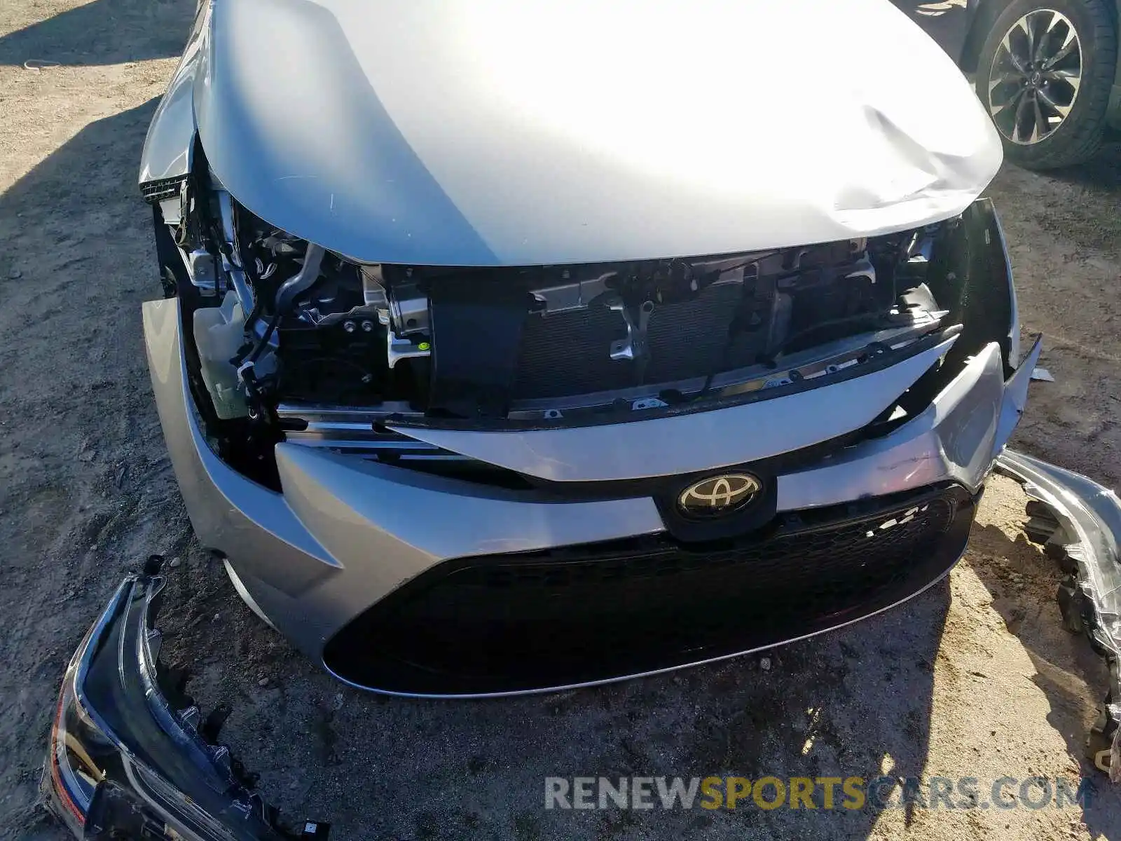 9 Photograph of a damaged car JTDEPRAE2LJ036870 TOYOTA COROLLA 2020