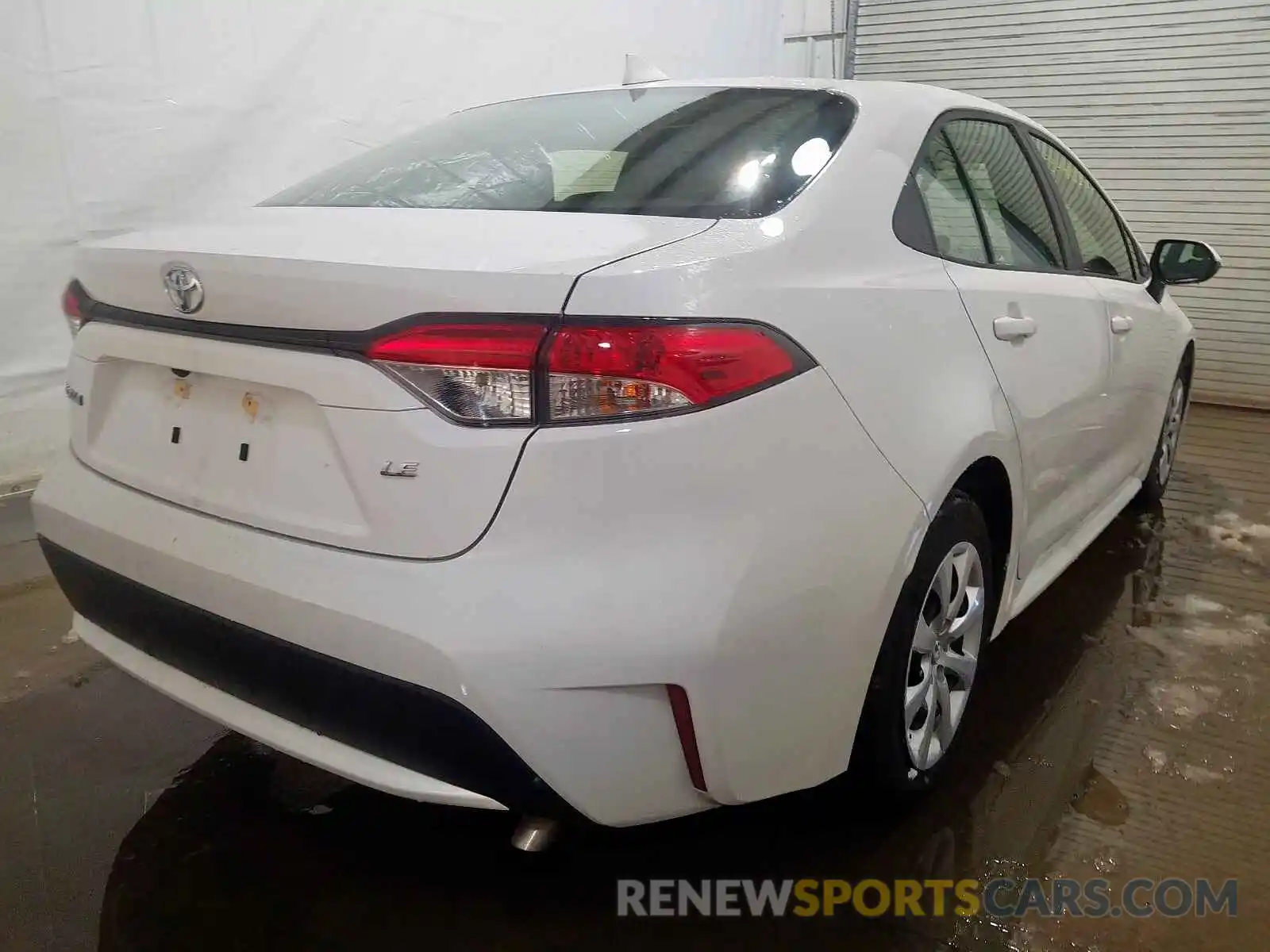 4 Photograph of a damaged car JTDEPRAE2LJ037548 TOYOTA COROLLA 2020