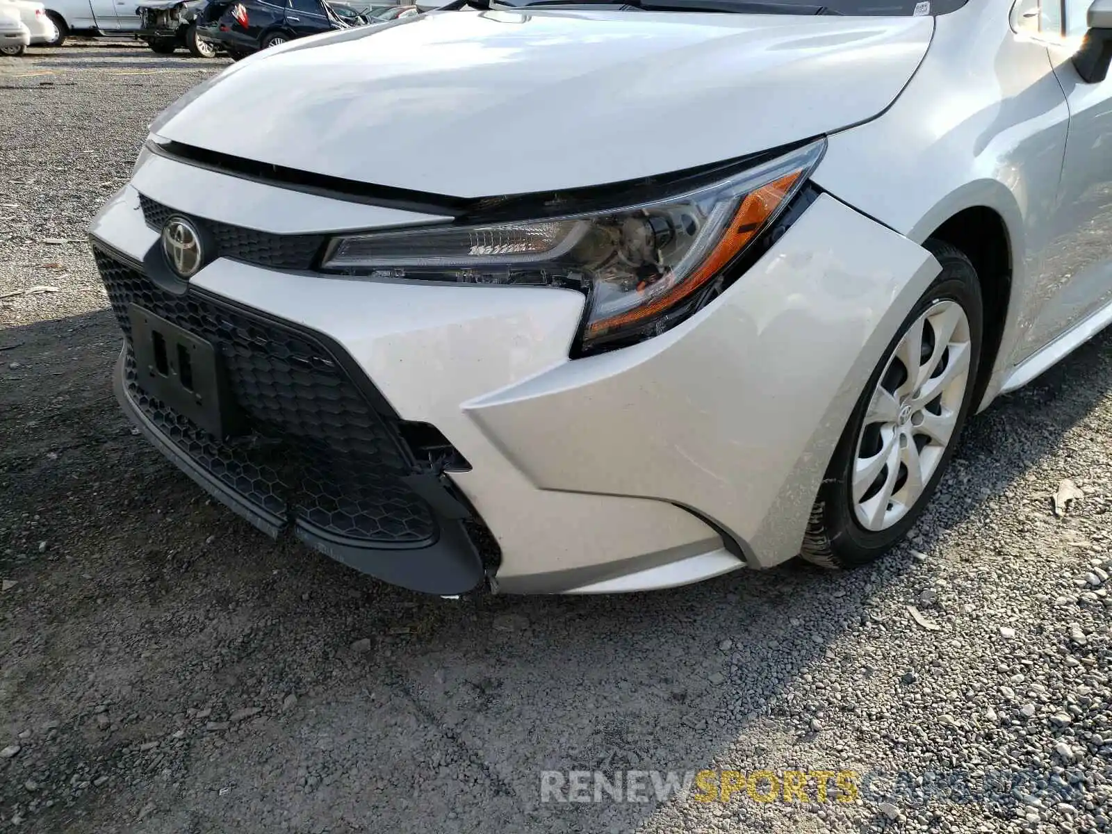 9 Photograph of a damaged car JTDEPRAE2LJ038392 TOYOTA COROLLA 2020