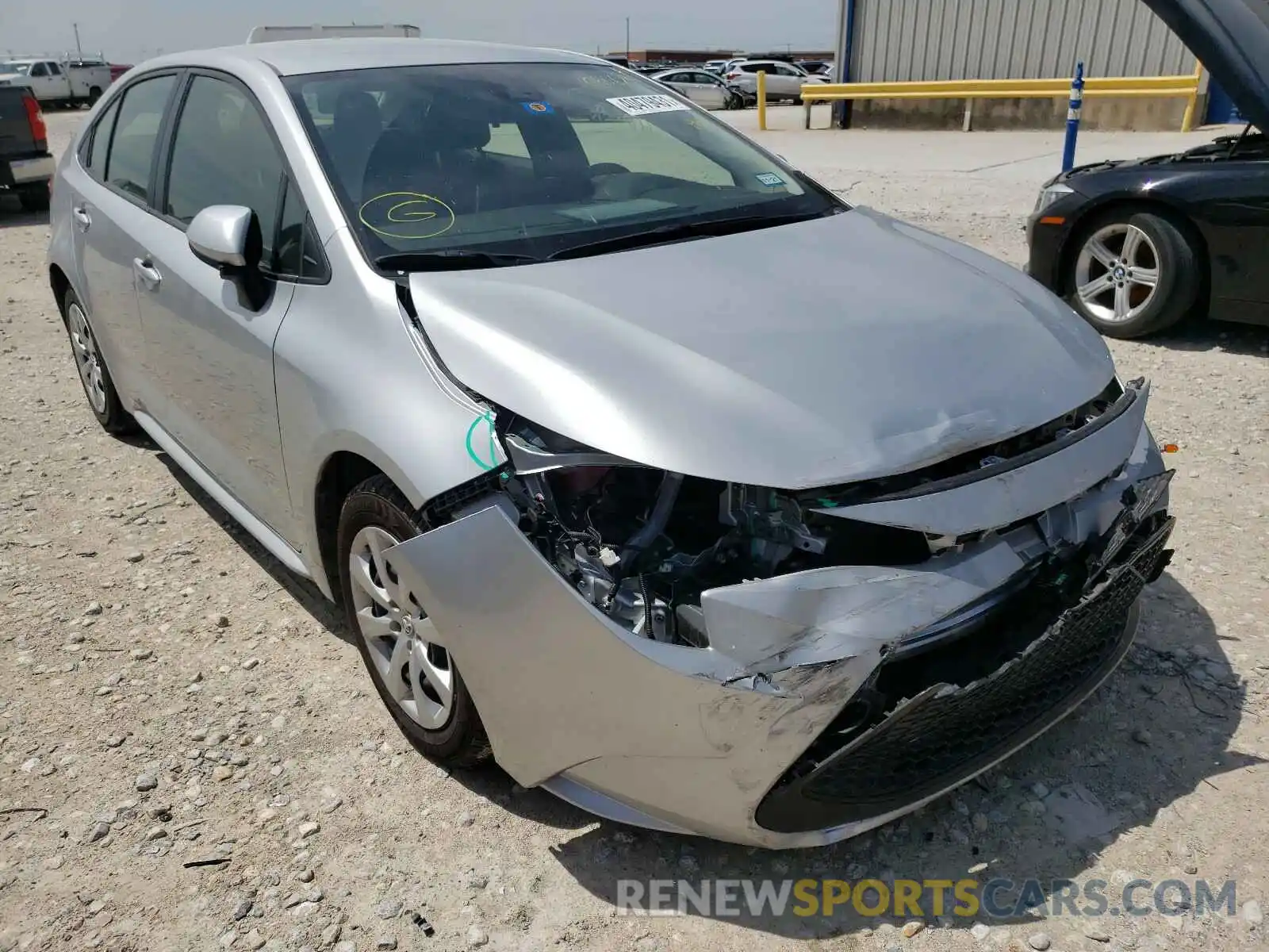 1 Photograph of a damaged car JTDEPRAE2LJ040675 TOYOTA COROLLA 2020