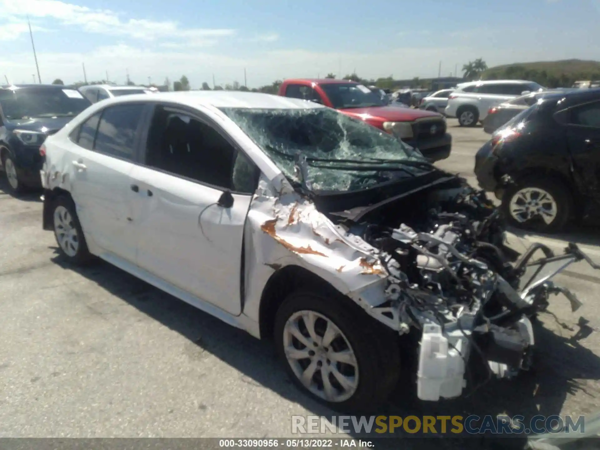 1 Photograph of a damaged car JTDEPRAE2LJ040773 TOYOTA COROLLA 2020