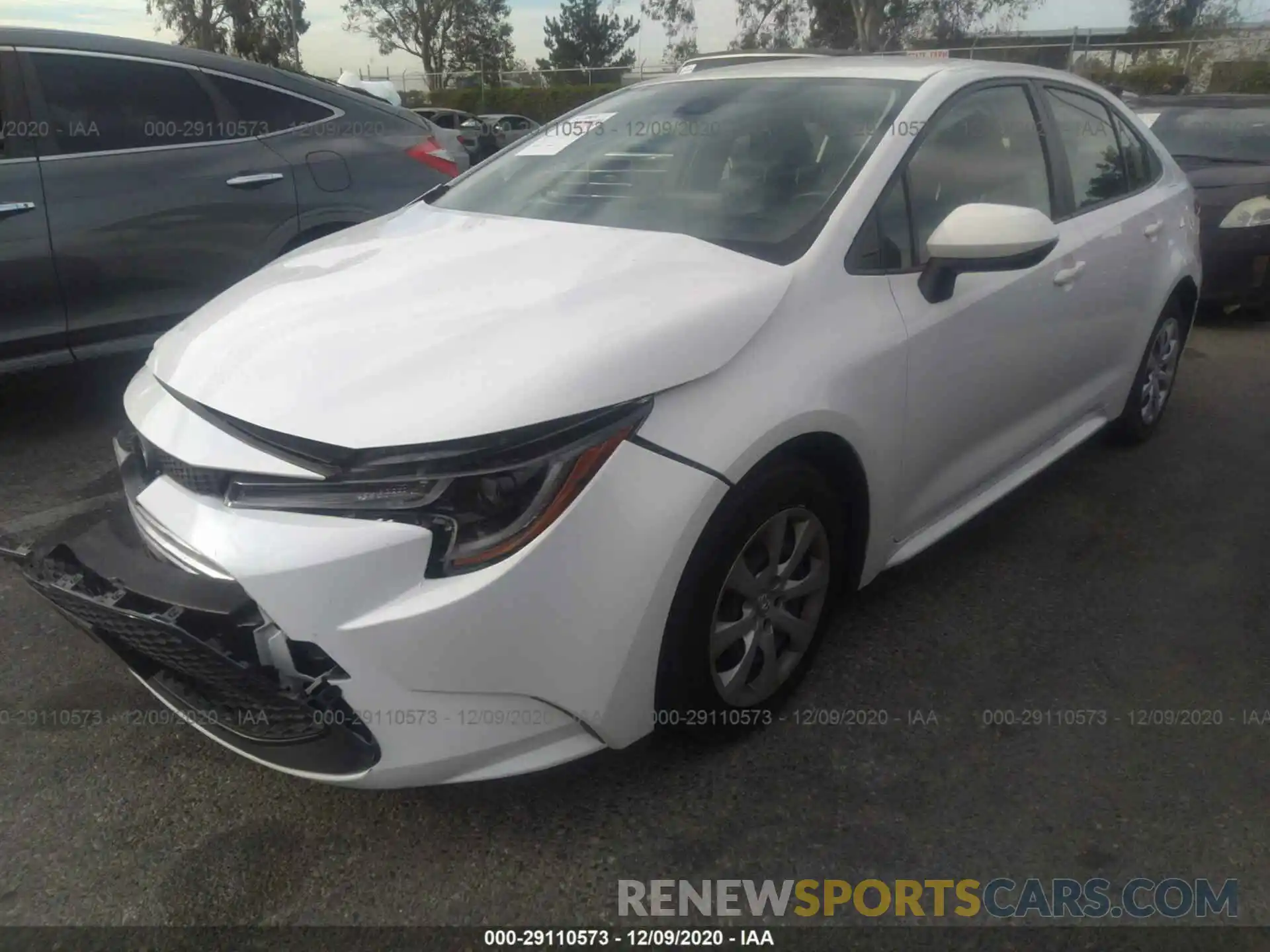 2 Photograph of a damaged car JTDEPRAE2LJ040899 TOYOTA COROLLA 2020