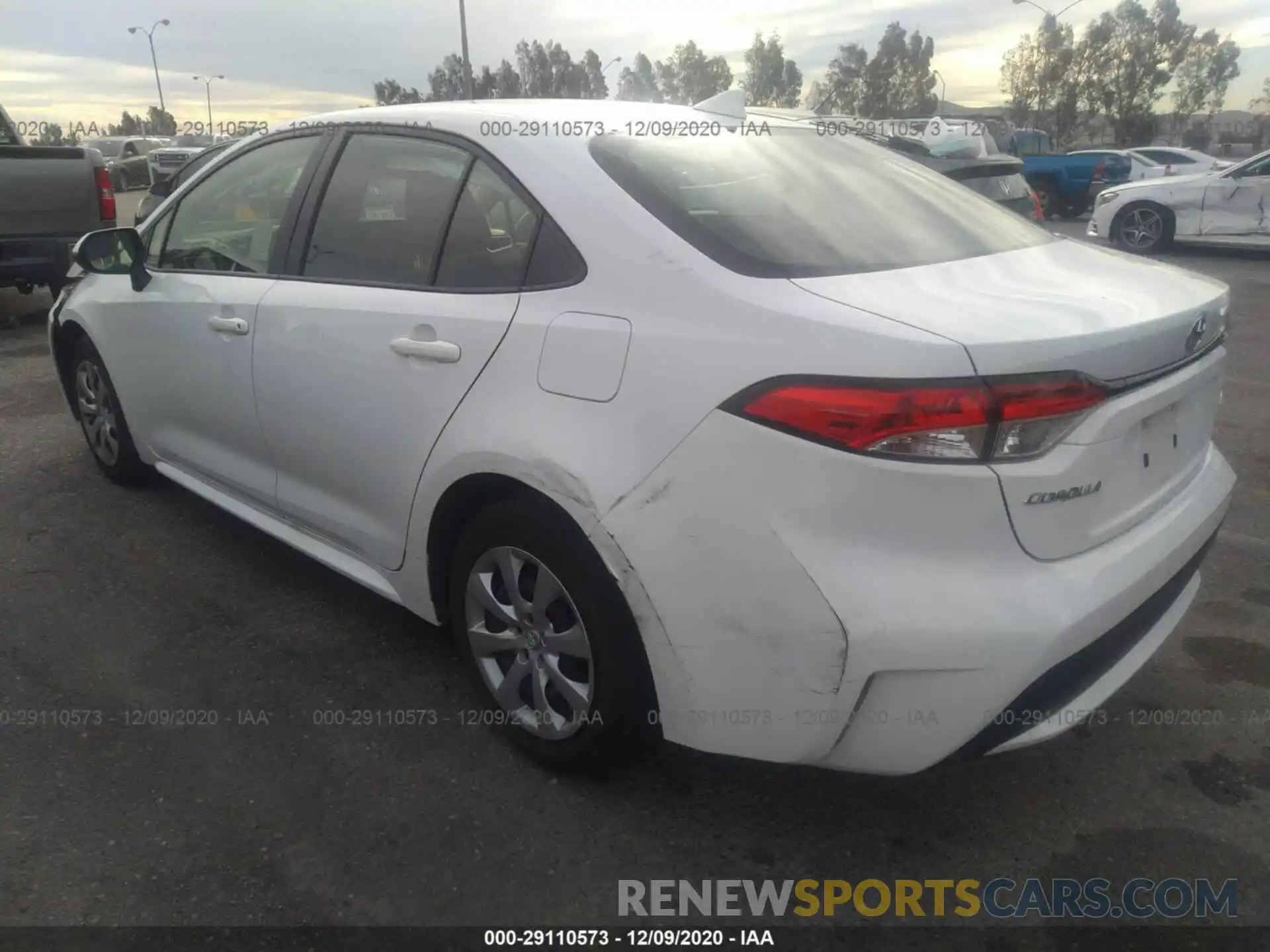 3 Photograph of a damaged car JTDEPRAE2LJ040899 TOYOTA COROLLA 2020