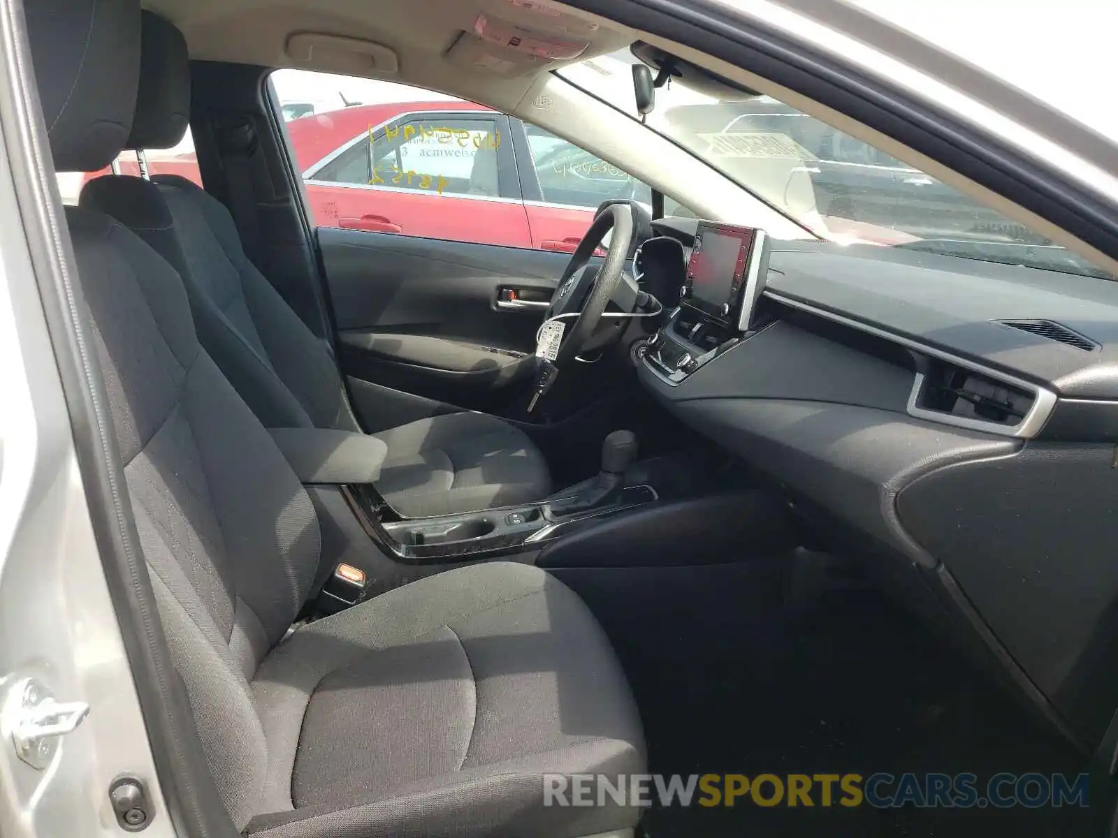 5 Photograph of a damaged car JTDEPRAE2LJ040966 TOYOTA COROLLA 2020