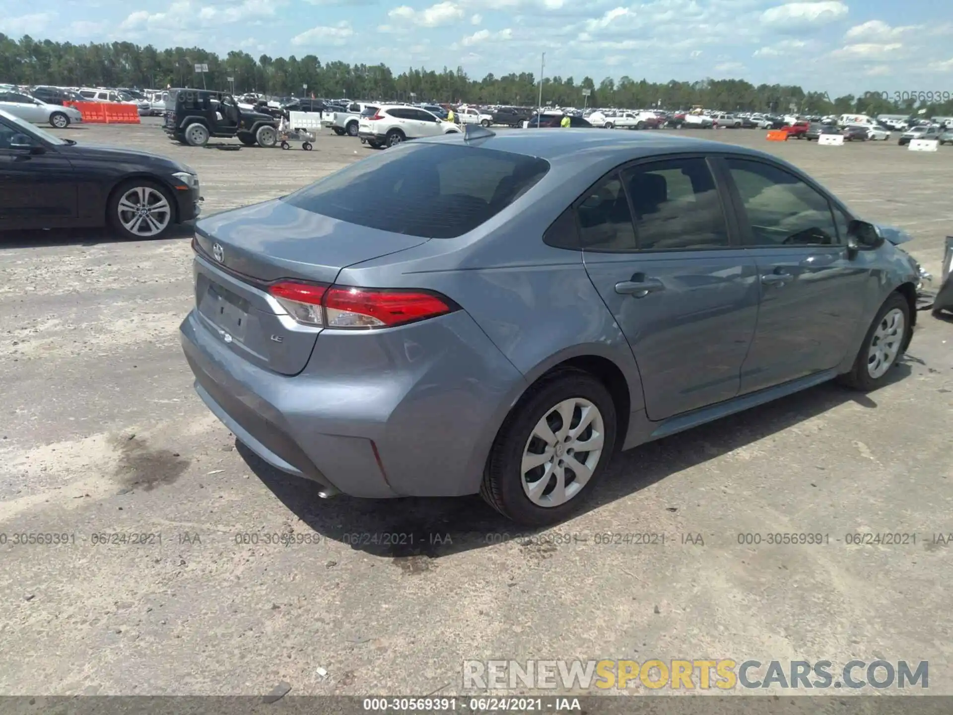 4 Photograph of a damaged car JTDEPRAE2LJ041647 TOYOTA COROLLA 2020