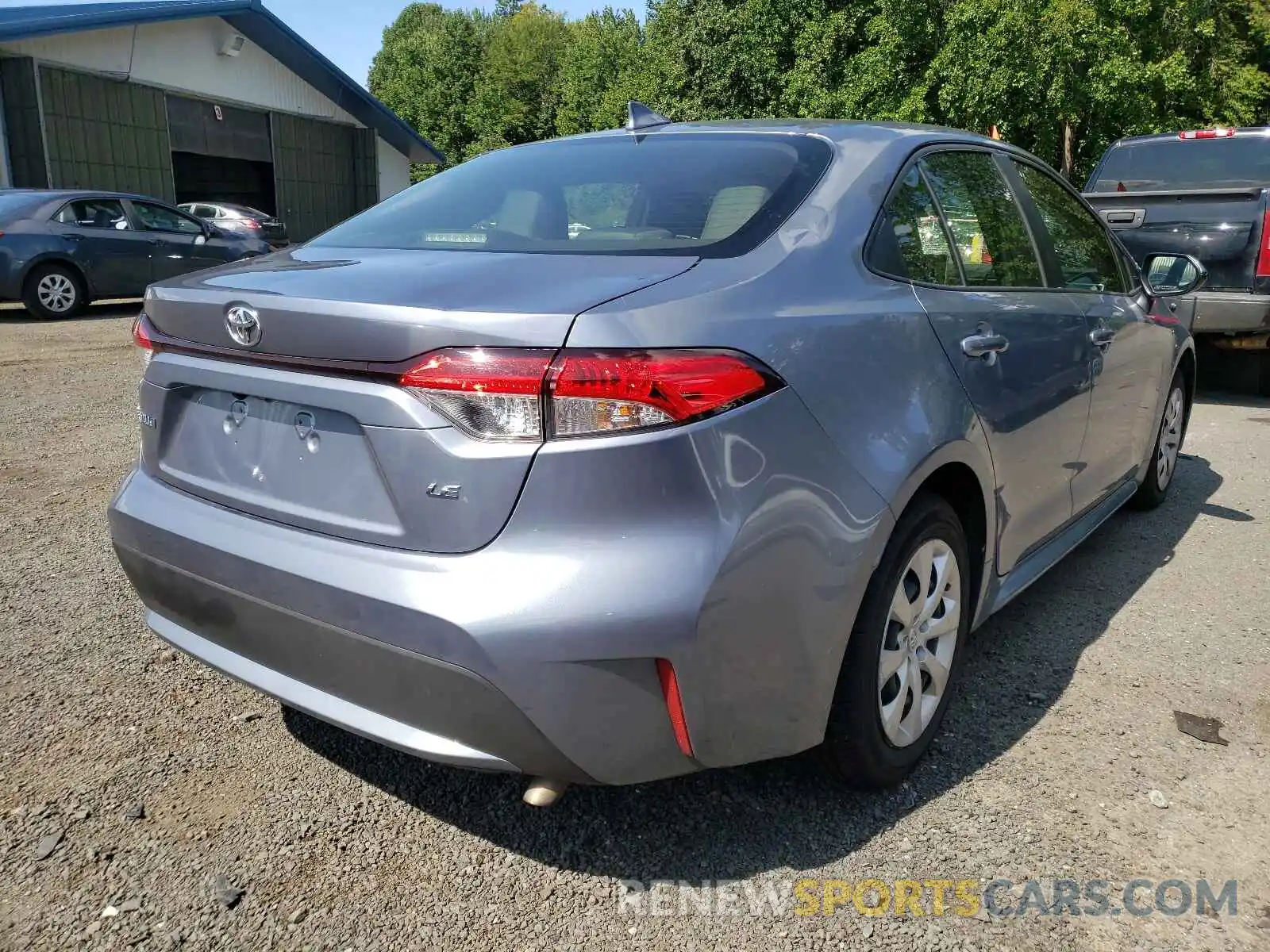 4 Photograph of a damaged car JTDEPRAE2LJ041874 TOYOTA COROLLA 2020