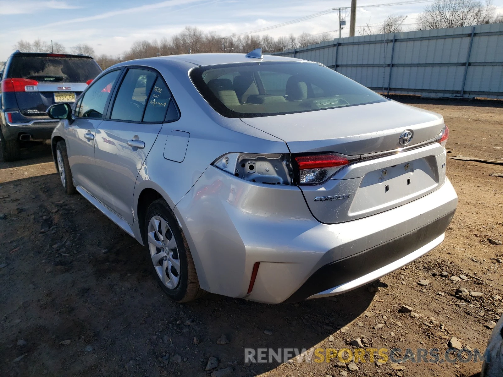 3 Photograph of a damaged car JTDEPRAE2LJ043379 TOYOTA COROLLA 2020