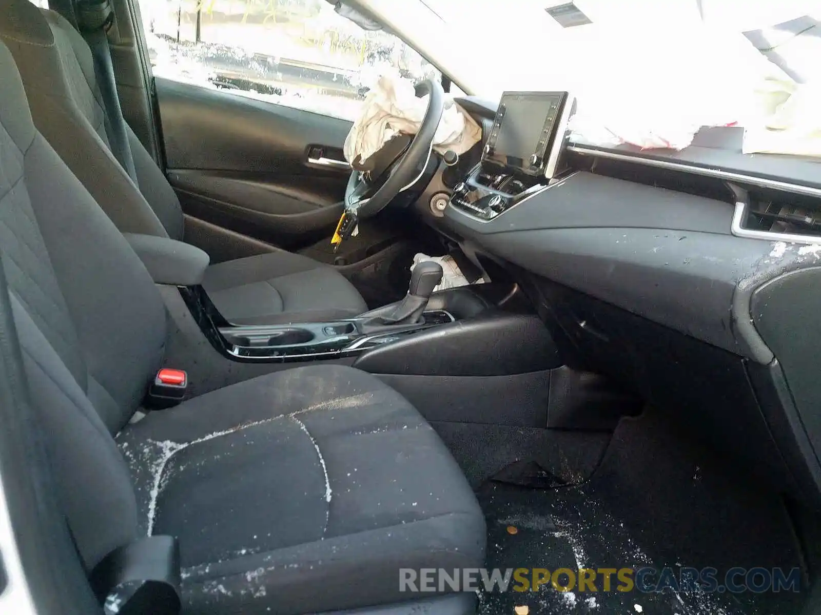 5 Photograph of a damaged car JTDEPRAE2LJ047173 TOYOTA COROLLA 2020