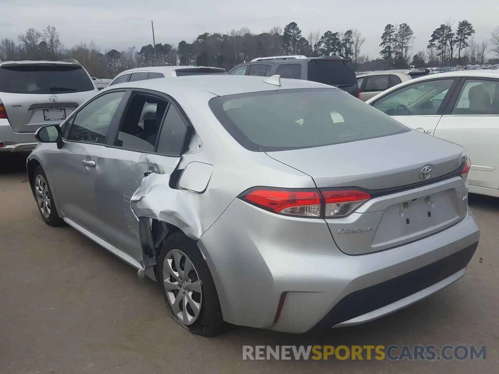 3 Photograph of a damaged car JTDEPRAE2LJ047237 TOYOTA COROLLA 2020