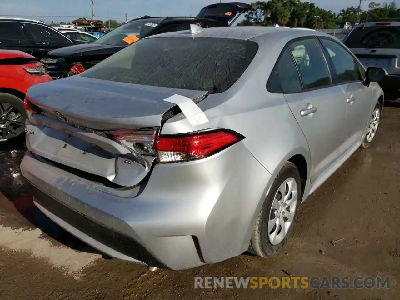 4 Photograph of a damaged car JTDEPRAE2LJ047397 TOYOTA COROLLA 2020