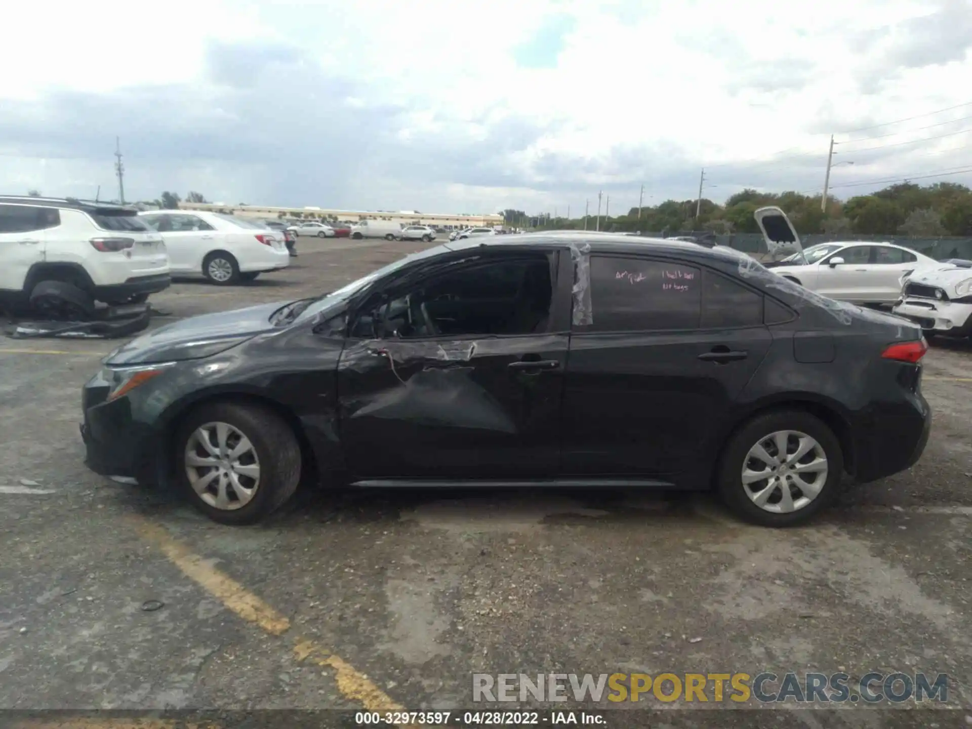 6 Photograph of a damaged car JTDEPRAE2LJ048243 TOYOTA COROLLA 2020