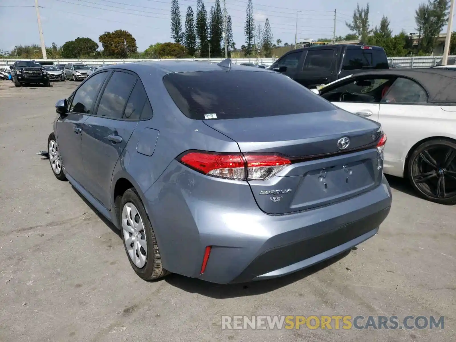 3 Photograph of a damaged car JTDEPRAE2LJ048372 TOYOTA COROLLA 2020