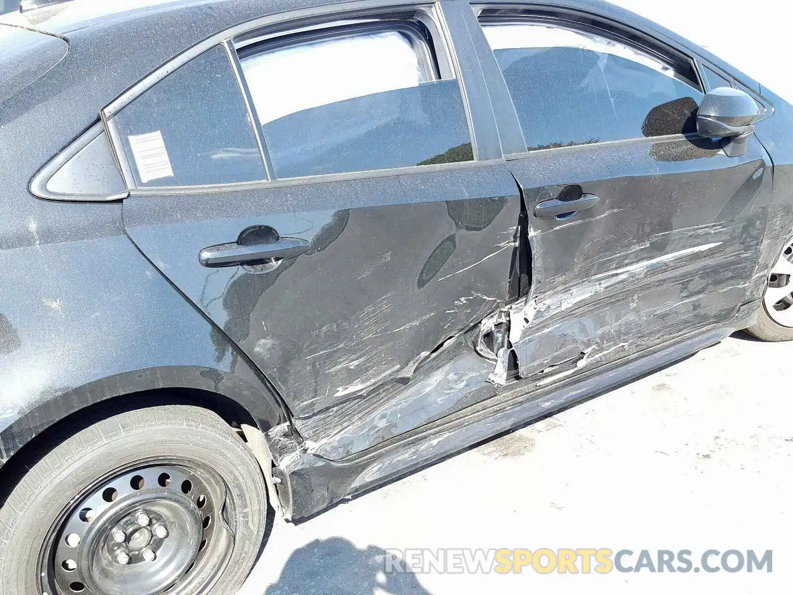 9 Photograph of a damaged car JTDEPRAE2LJ049912 TOYOTA COROLLA 2020