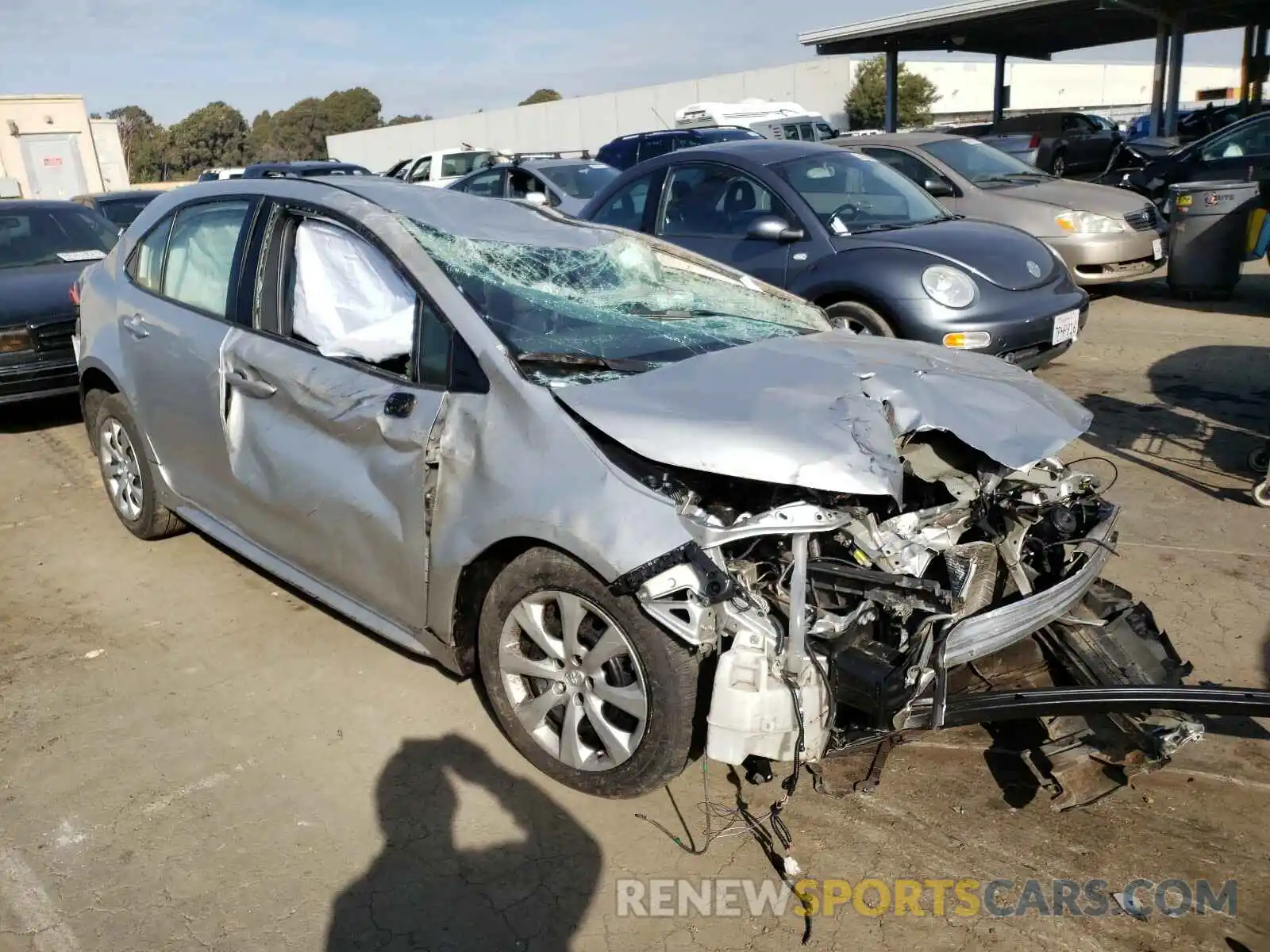 1 Photograph of a damaged car JTDEPRAE2LJ052146 TOYOTA COROLLA 2020