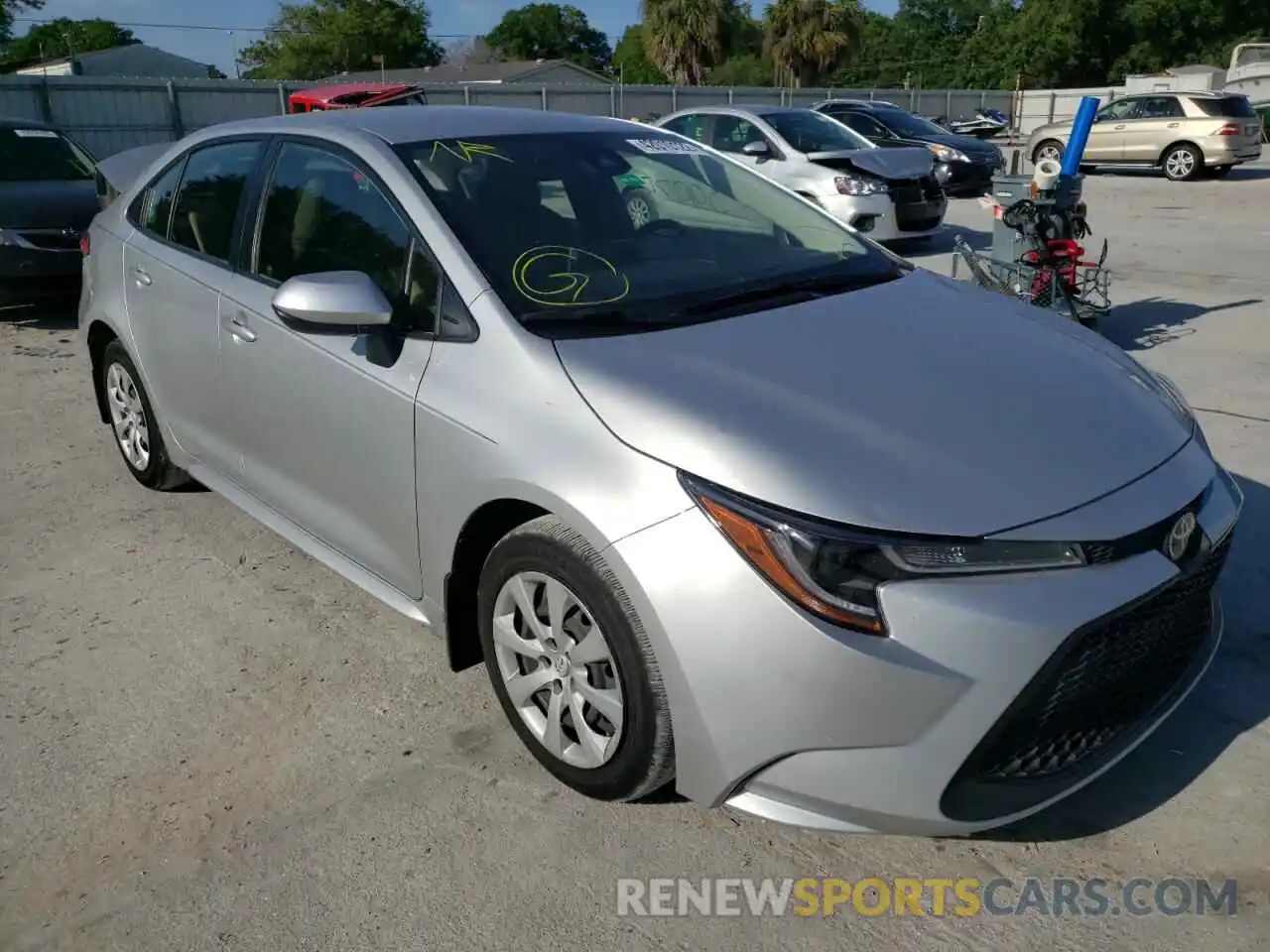 1 Photograph of a damaged car JTDEPRAE2LJ055113 TOYOTA COROLLA 2020