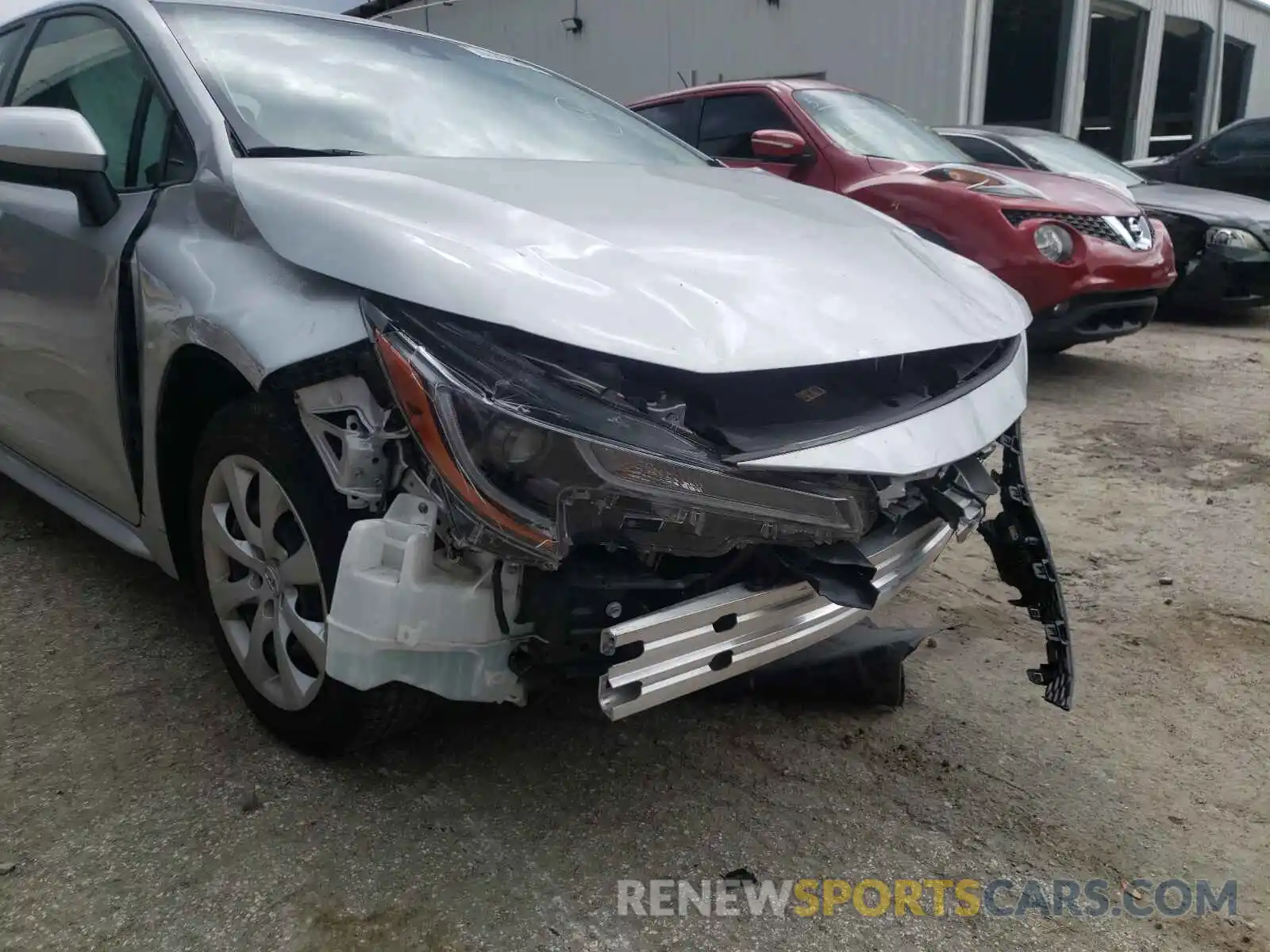 9 Photograph of a damaged car JTDEPRAE2LJ055628 TOYOTA COROLLA 2020