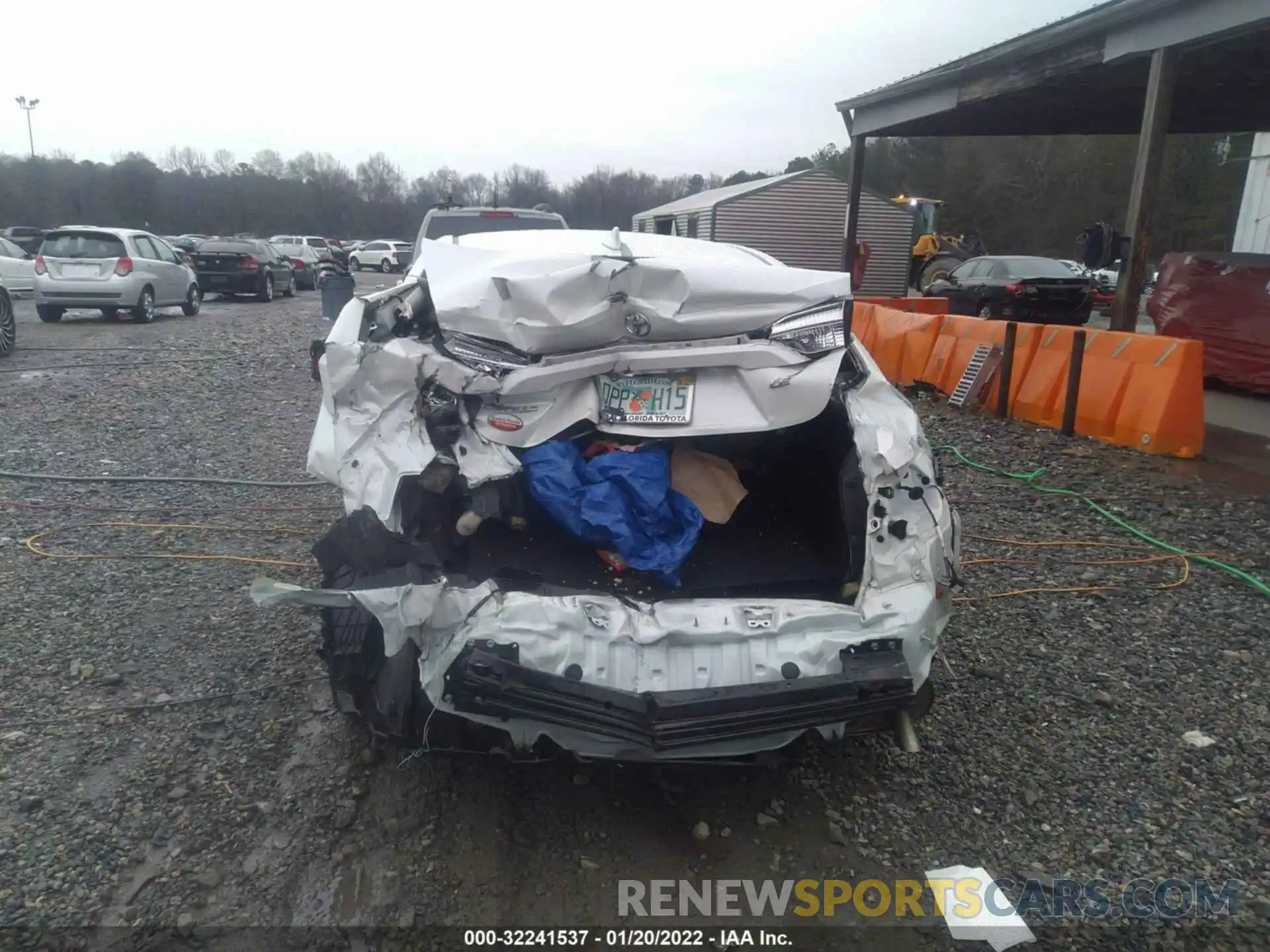 6 Photograph of a damaged car JTDEPRAE2LJ058173 TOYOTA COROLLA 2020