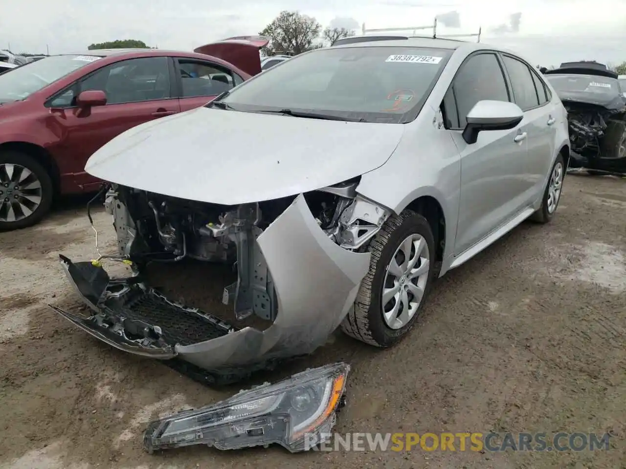 2 Photograph of a damaged car JTDEPRAE2LJ058206 TOYOTA COROLLA 2020