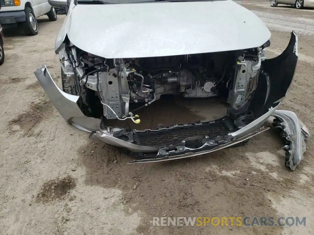 9 Photograph of a damaged car JTDEPRAE2LJ058206 TOYOTA COROLLA 2020