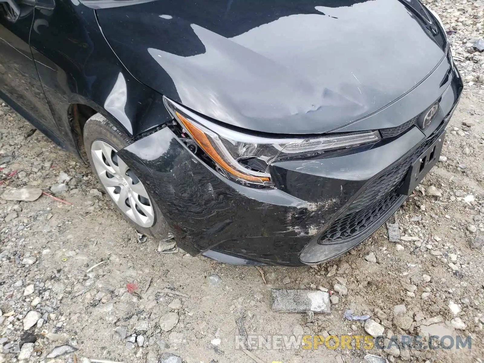 9 Photograph of a damaged car JTDEPRAE2LJ058884 TOYOTA COROLLA 2020