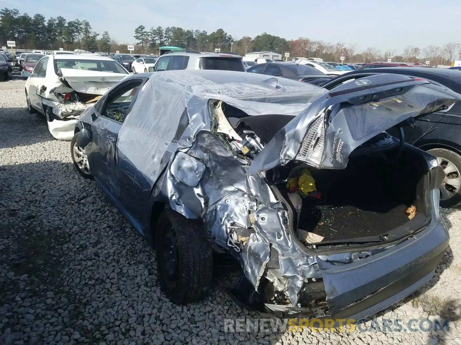 3 Photograph of a damaged car JTDEPRAE2LJ059906 TOYOTA COROLLA 2020