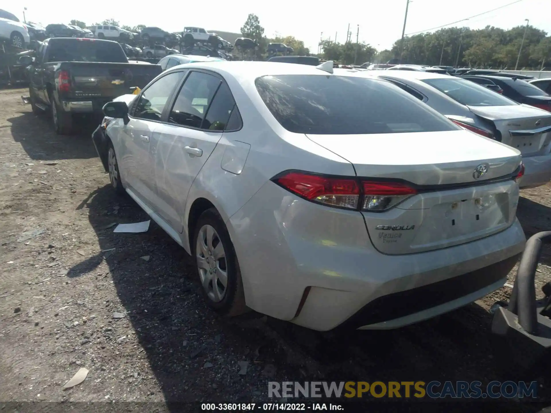 3 Photograph of a damaged car JTDEPRAE2LJ060277 TOYOTA COROLLA 2020