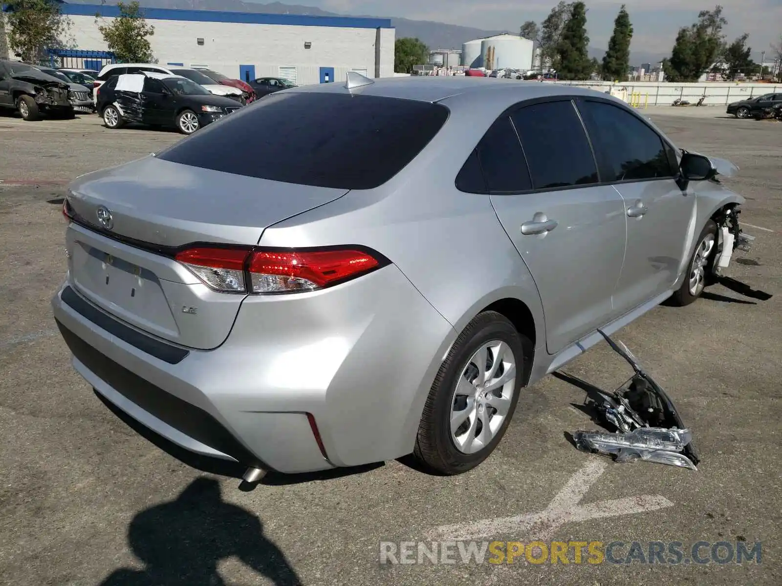 4 Photograph of a damaged car JTDEPRAE2LJ064118 TOYOTA COROLLA 2020