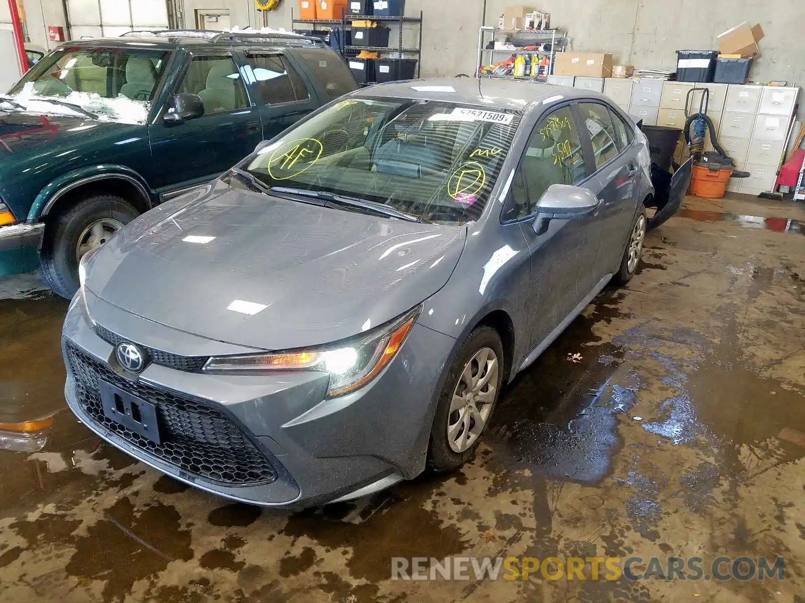 2 Photograph of a damaged car JTDEPRAE2LJ064183 TOYOTA COROLLA 2020