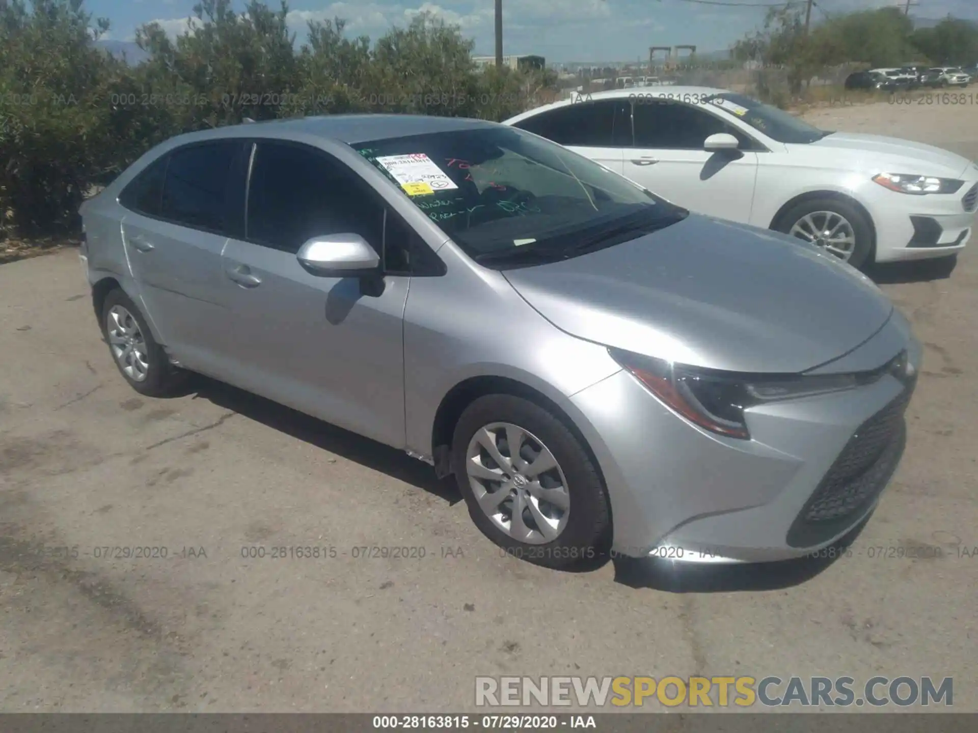 1 Photograph of a damaged car JTDEPRAE2LJ065057 TOYOTA COROLLA 2020