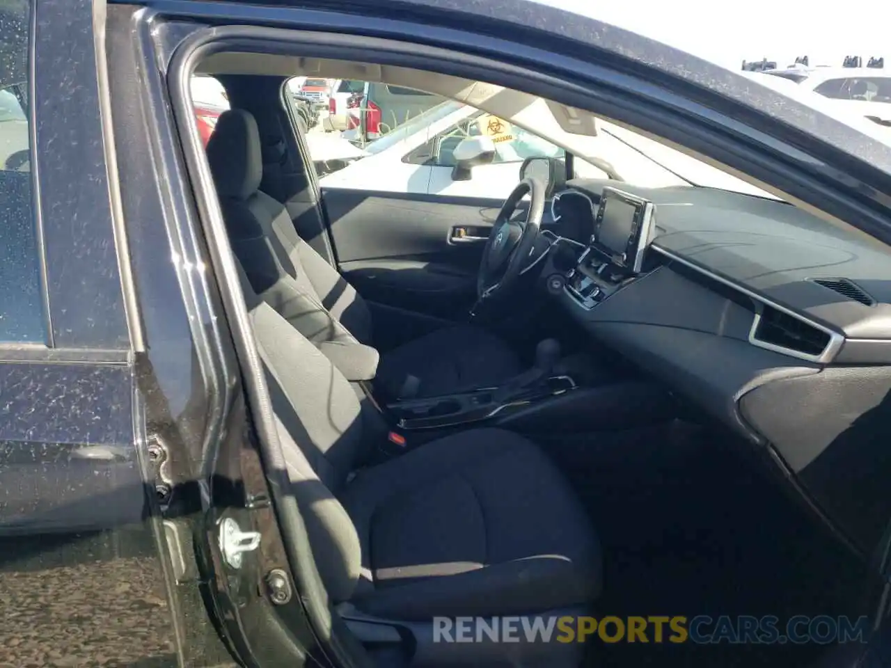 5 Photograph of a damaged car JTDEPRAE2LJ065723 TOYOTA COROLLA 2020