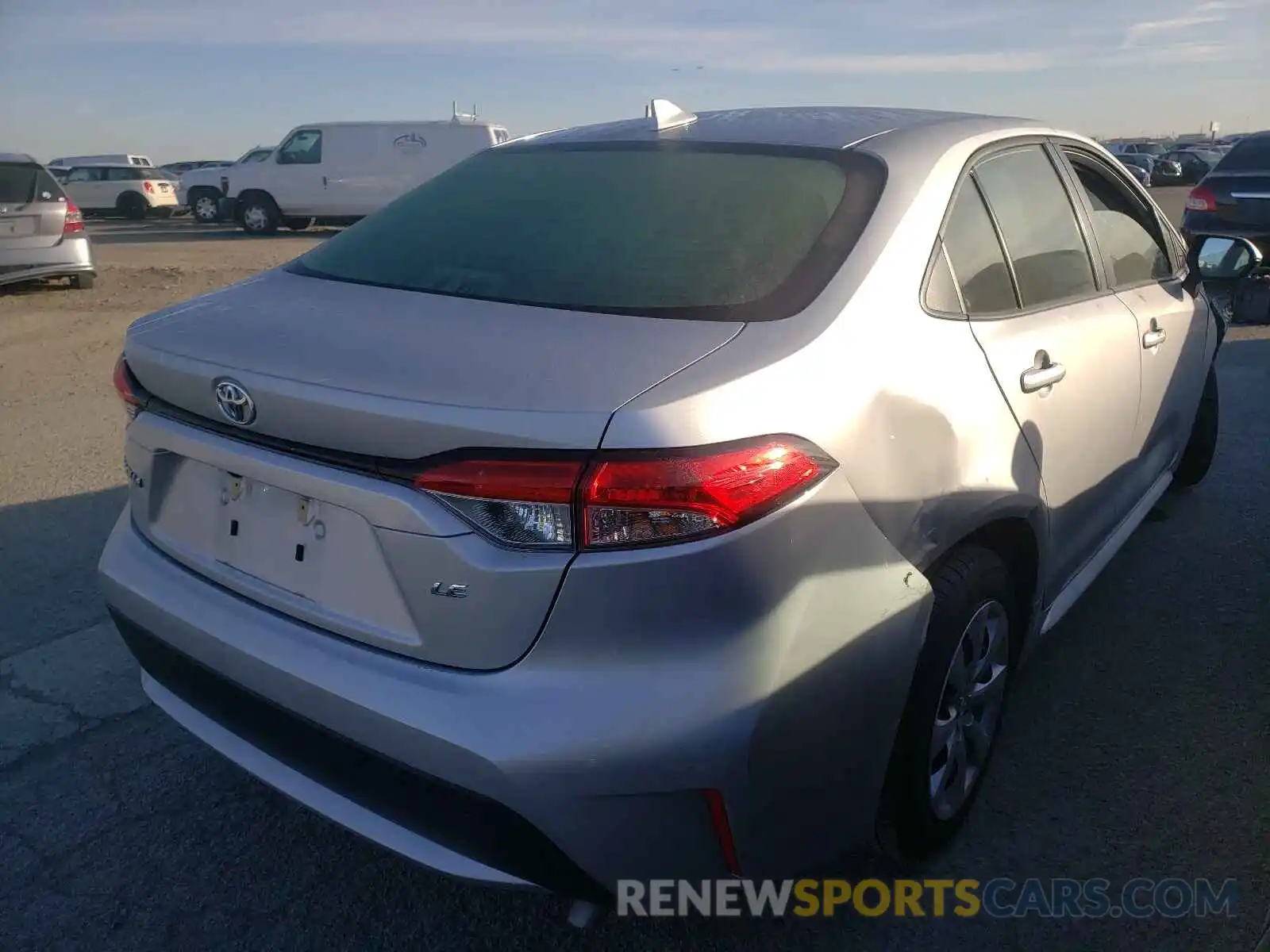 4 Photograph of a damaged car JTDEPRAE2LJ066984 TOYOTA COROLLA 2020