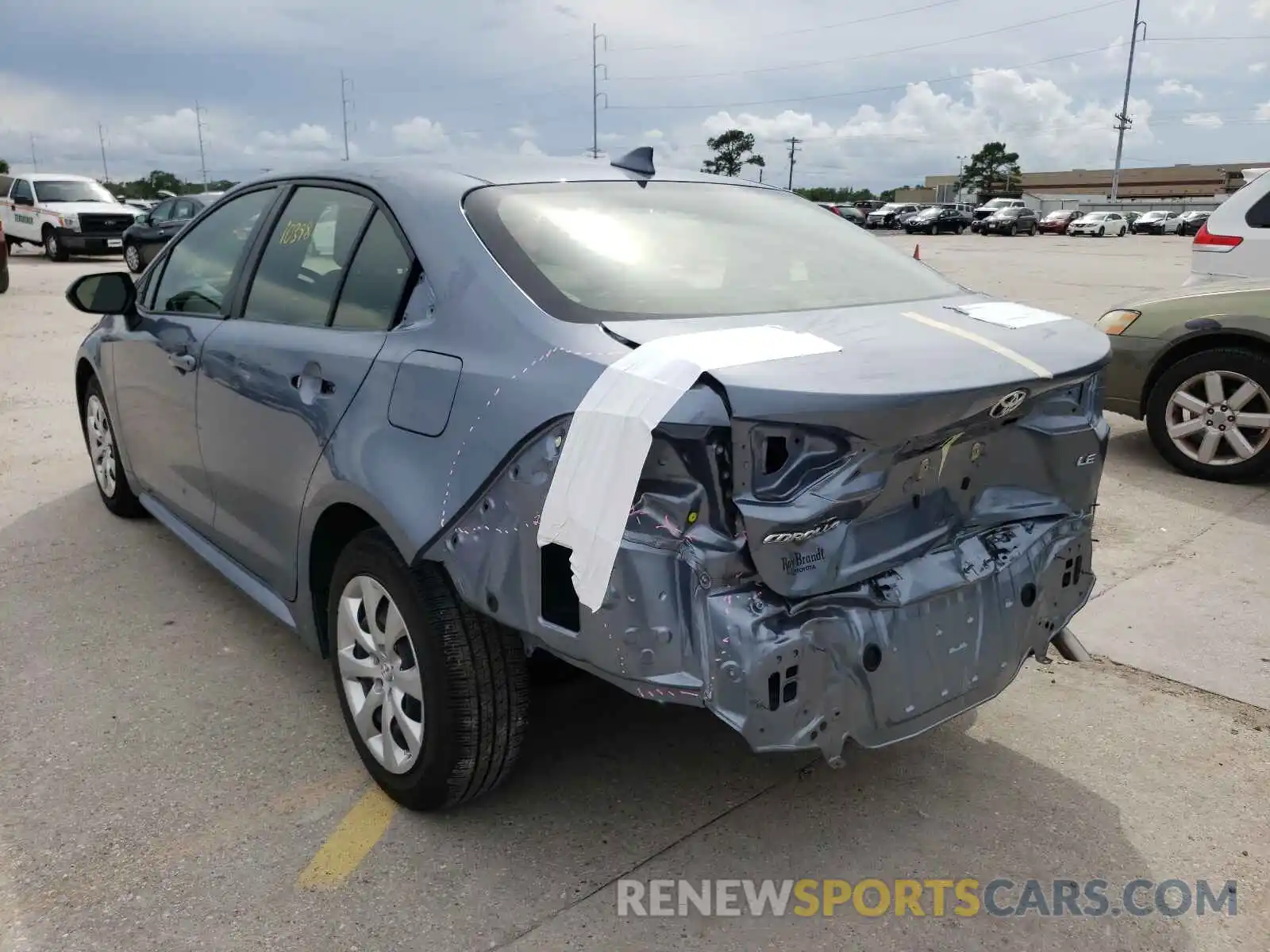 3 Photograph of a damaged car JTDEPRAE2LJ067200 TOYOTA COROLLA 2020