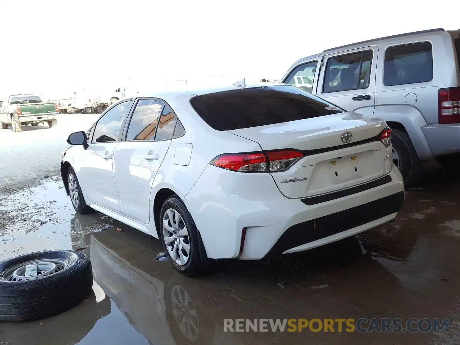 3 Photograph of a damaged car JTDEPRAE2LJ068122 TOYOTA COROLLA 2020