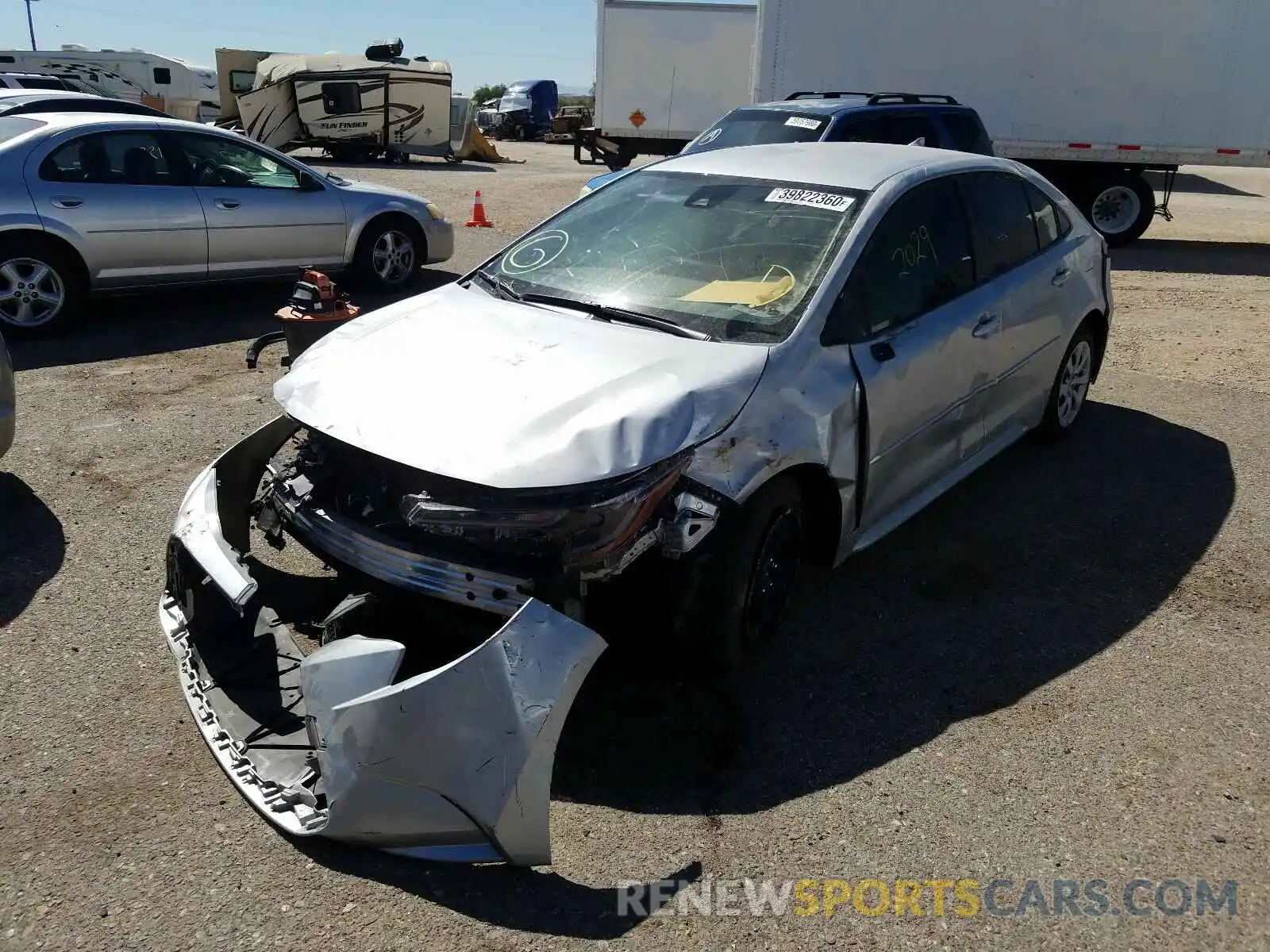 2 Photograph of a damaged car JTDEPRAE2LJ072154 TOYOTA COROLLA 2020