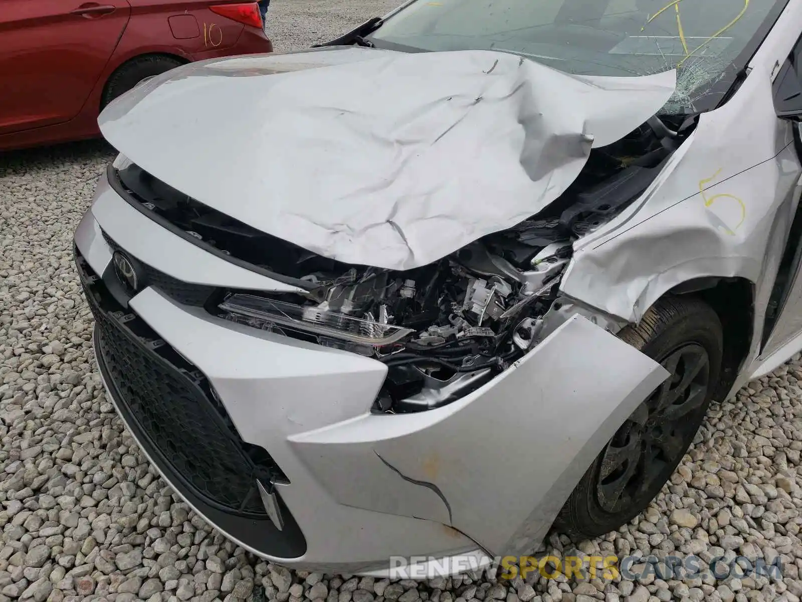 9 Photograph of a damaged car JTDEPRAE2LJ073143 TOYOTA COROLLA 2020