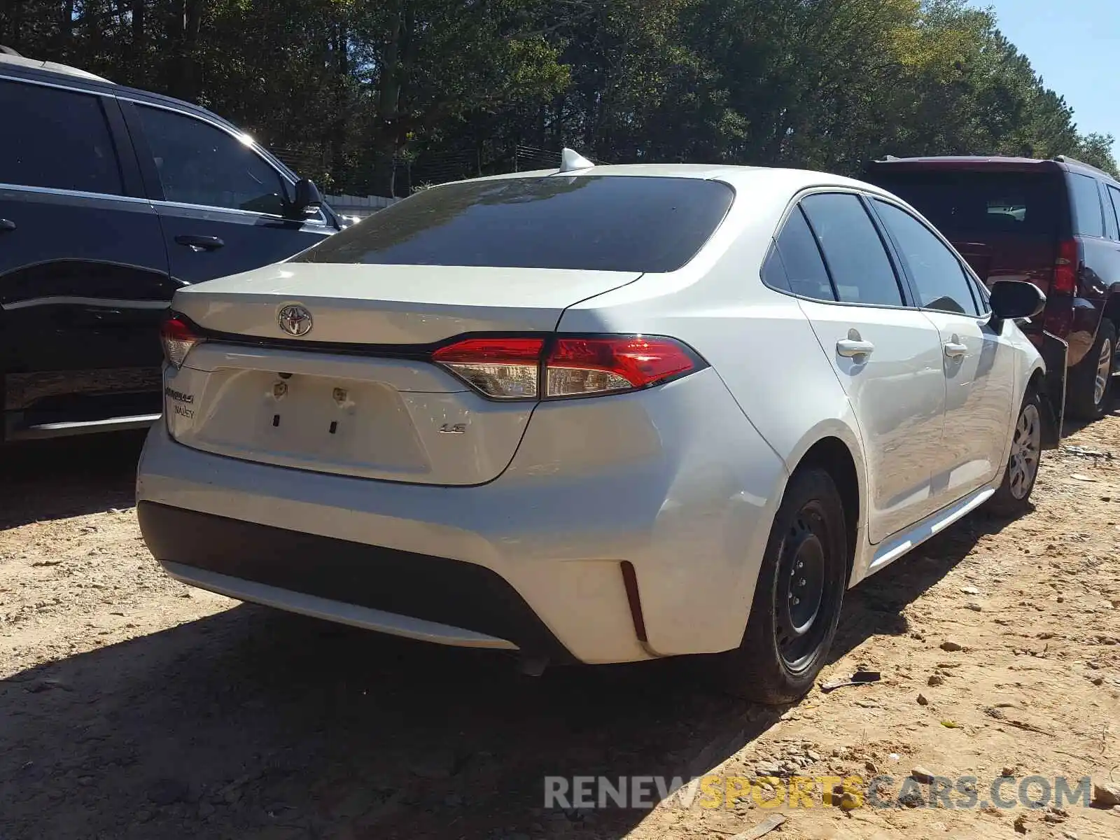 4 Photograph of a damaged car JTDEPRAE2LJ075314 TOYOTA COROLLA 2020