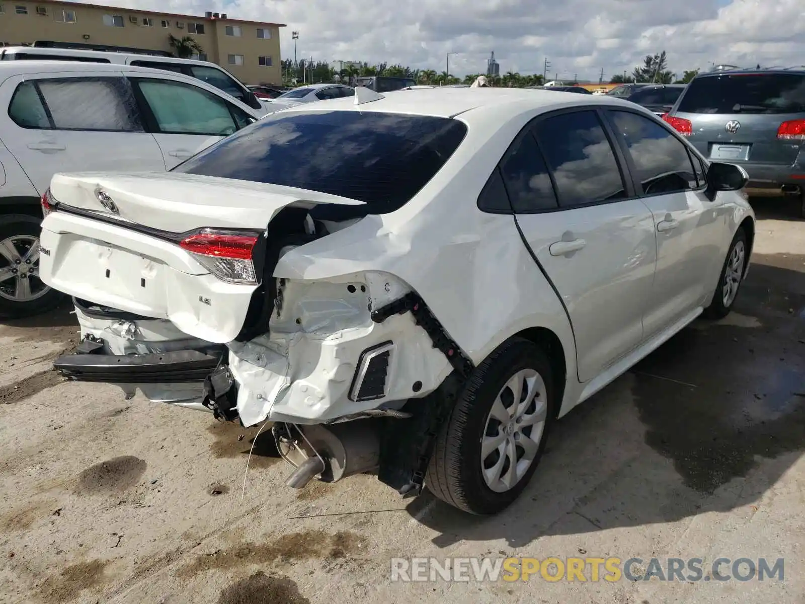 4 Фотография поврежденного автомобиля JTDEPRAE2LJ076785 TOYOTA COROLLA 2020