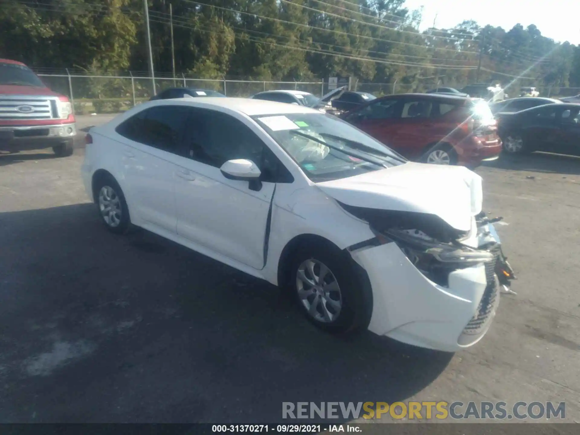 1 Photograph of a damaged car JTDEPRAE2LJ078097 TOYOTA COROLLA 2020