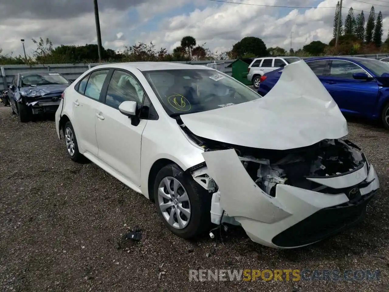 1 Photograph of a damaged car JTDEPRAE2LJ078391 TOYOTA COROLLA 2020