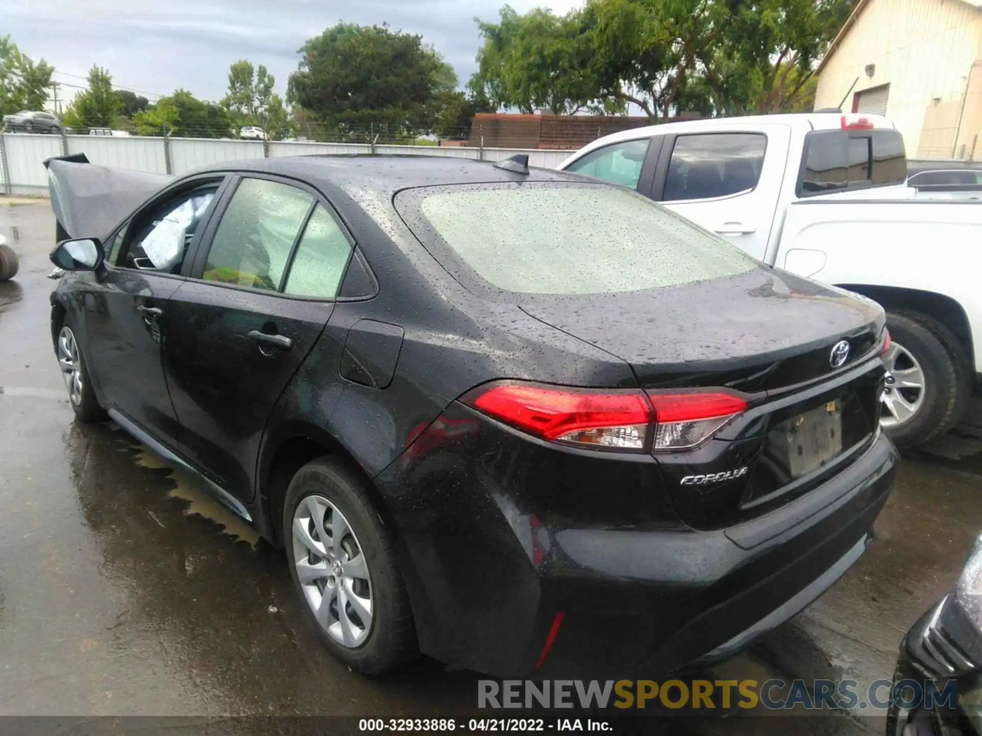 3 Photograph of a damaged car JTDEPRAE2LJ079721 TOYOTA COROLLA 2020