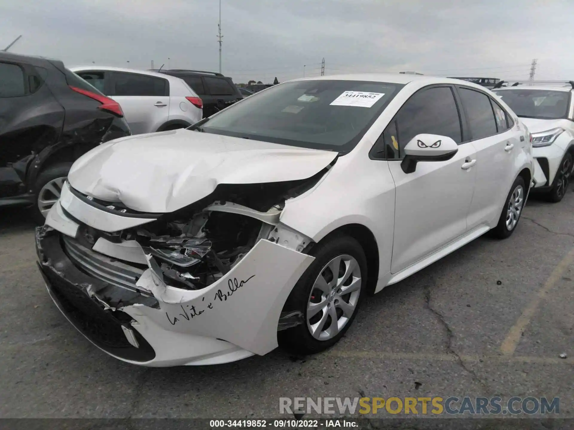 2 Photograph of a damaged car JTDEPRAE2LJ082246 TOYOTA COROLLA 2020