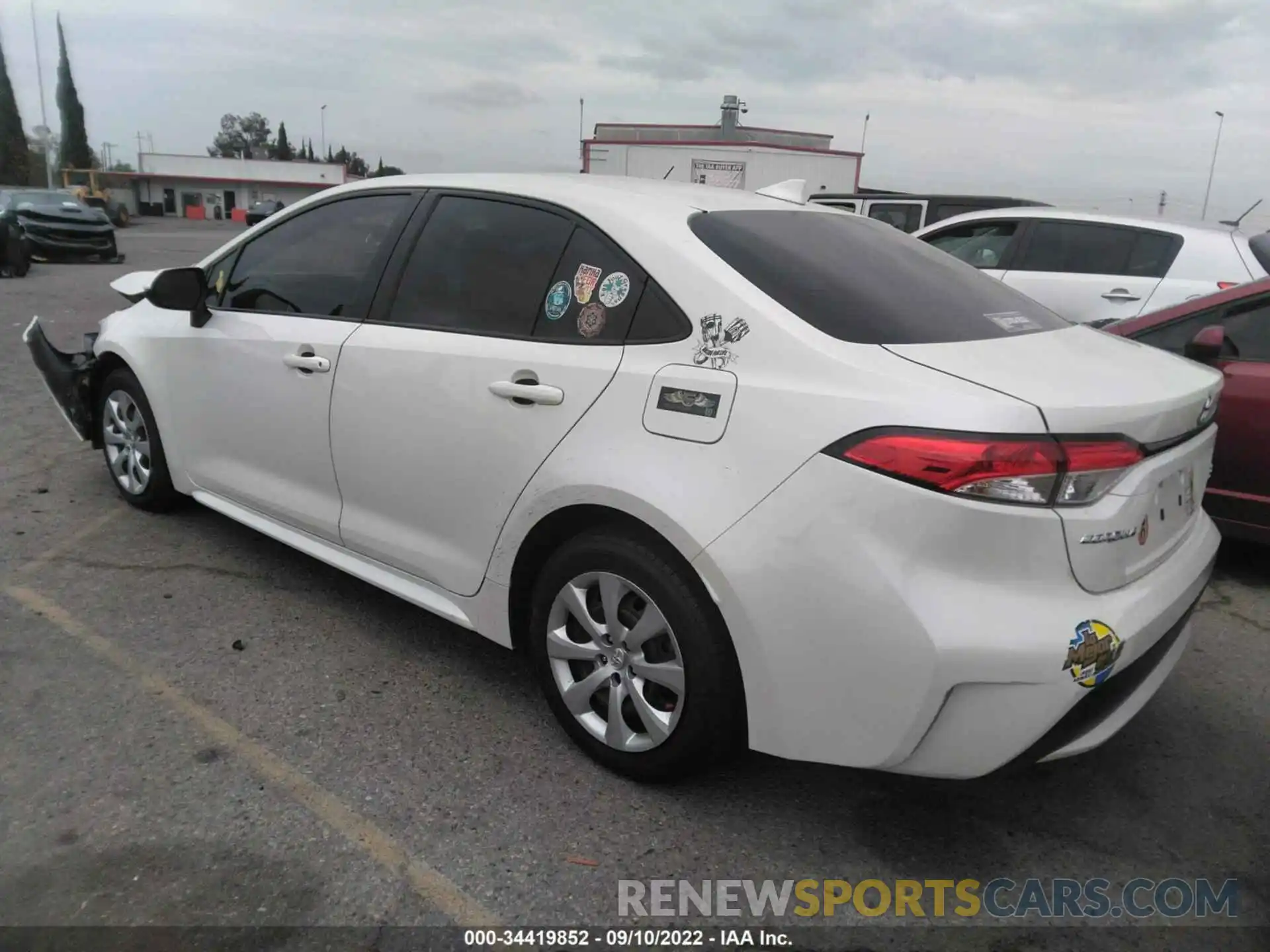 3 Photograph of a damaged car JTDEPRAE2LJ082246 TOYOTA COROLLA 2020