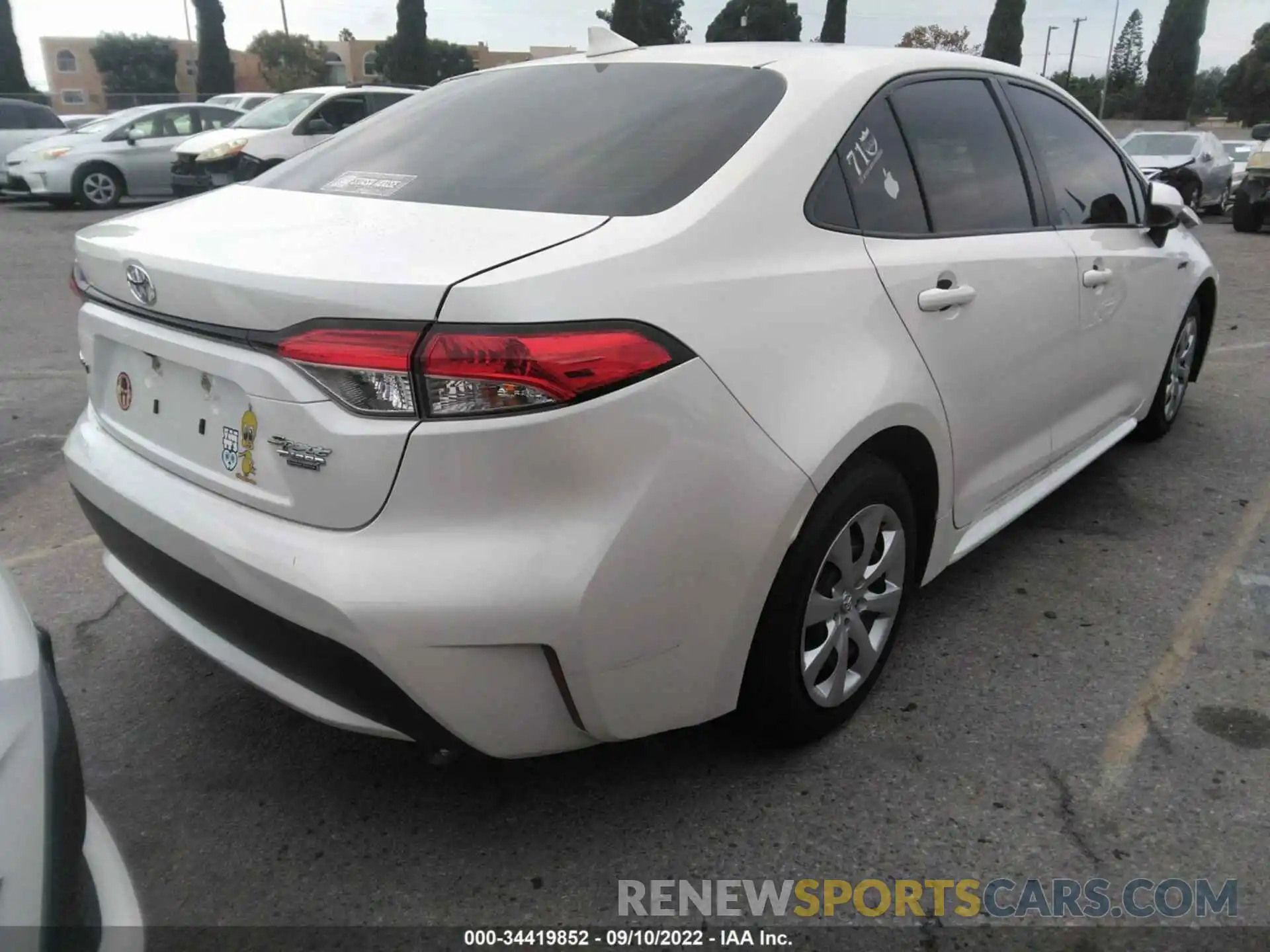 4 Photograph of a damaged car JTDEPRAE2LJ082246 TOYOTA COROLLA 2020