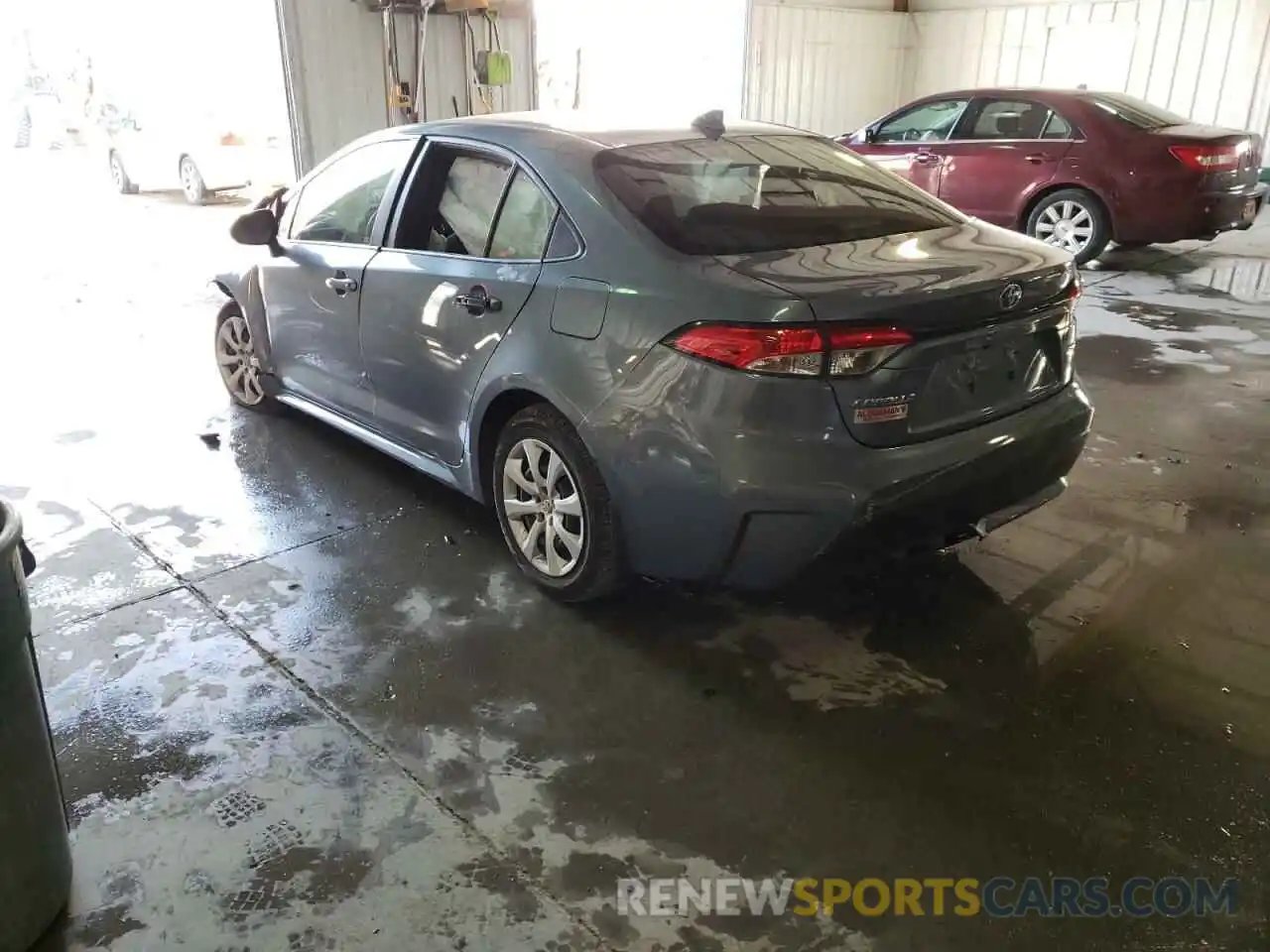 3 Photograph of a damaged car JTDEPRAE2LJ082375 TOYOTA COROLLA 2020