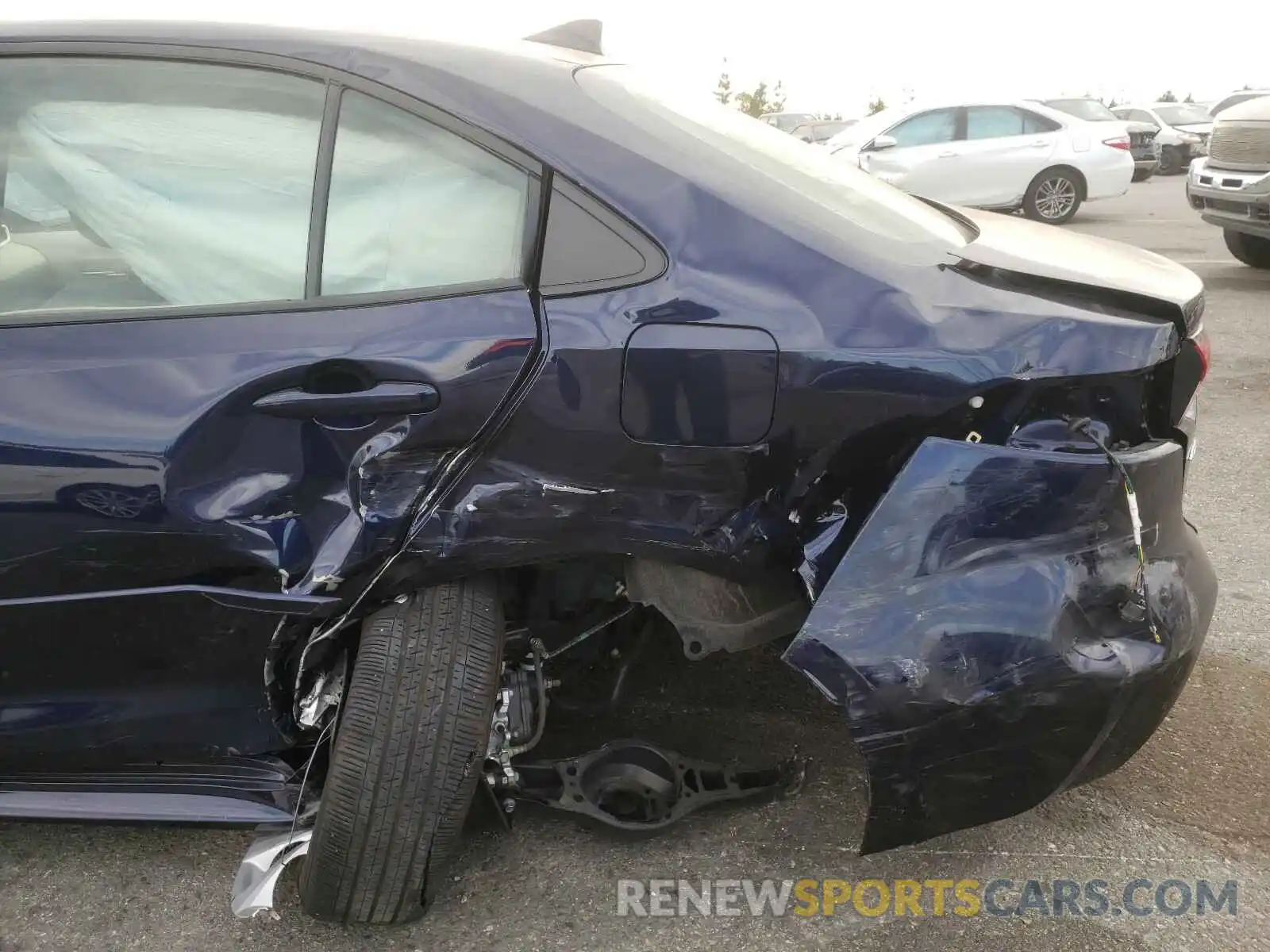 9 Photograph of a damaged car JTDEPRAE2LJ082540 TOYOTA COROLLA 2020