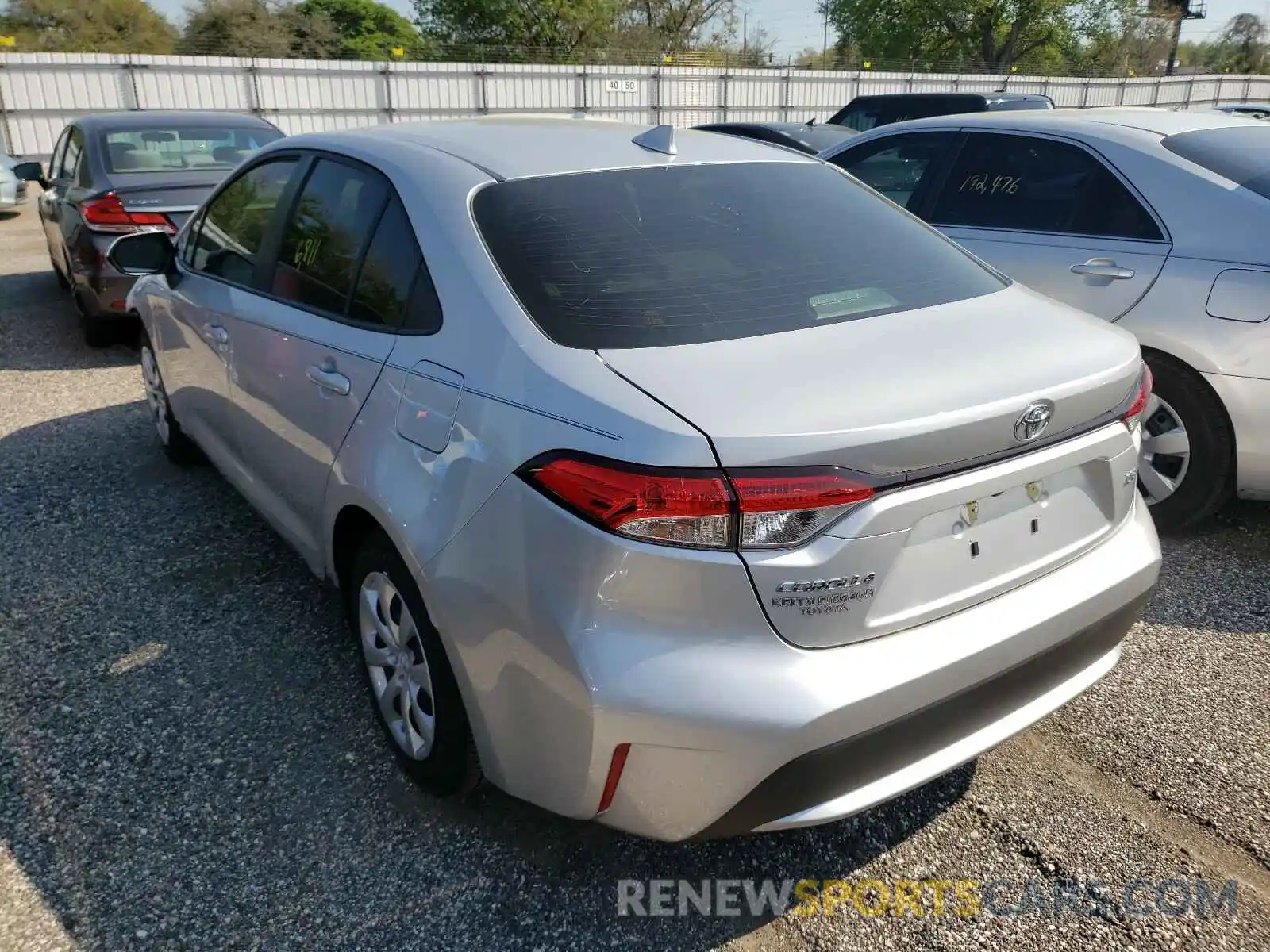 3 Photograph of a damaged car JTDEPRAE2LJ082893 TOYOTA COROLLA 2020