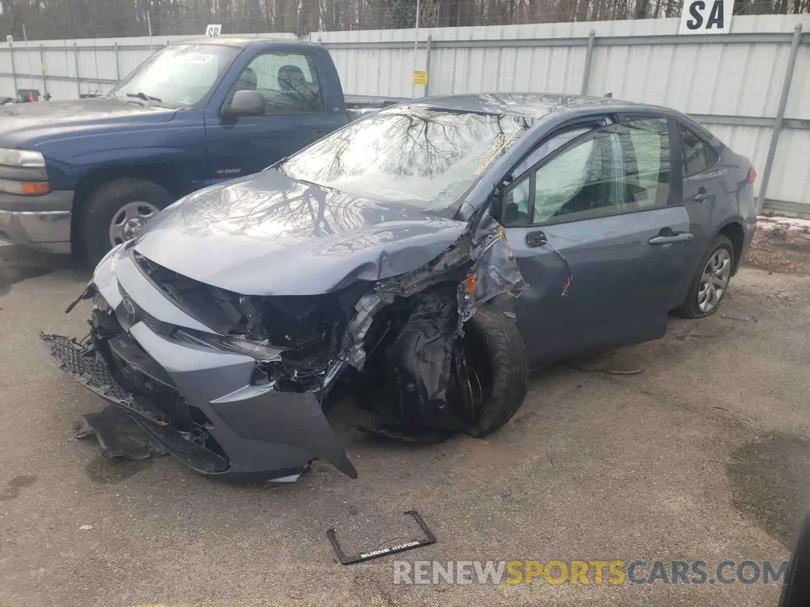 2 Photograph of a damaged car JTDEPRAE2LJ083901 TOYOTA COROLLA 2020