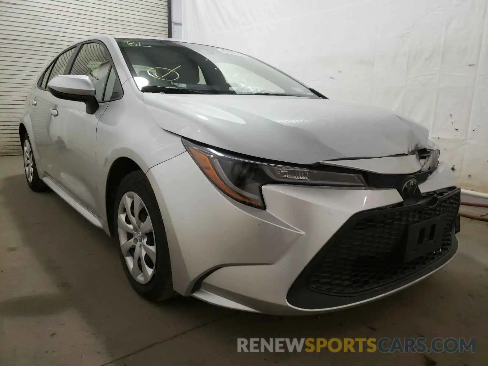 1 Photograph of a damaged car JTDEPRAE2LJ085518 TOYOTA COROLLA 2020