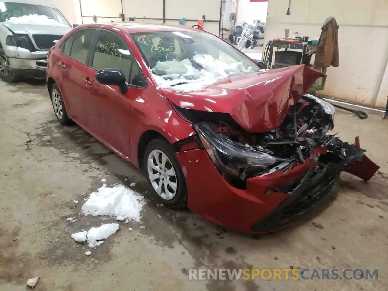 1 Photograph of a damaged car JTDEPRAE2LJ087978 TOYOTA COROLLA 2020